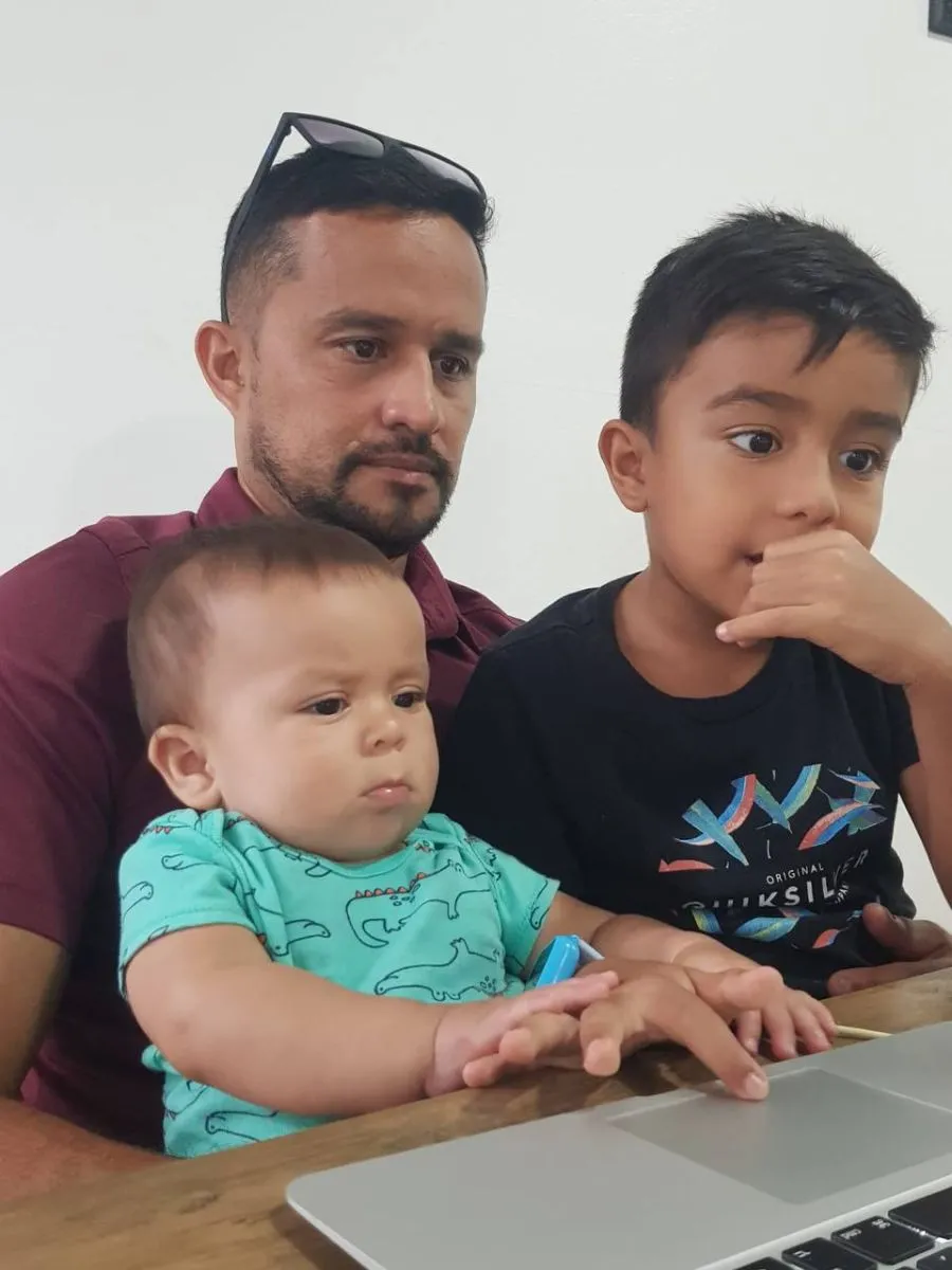 Agent Miguel Lopez gallery image 1