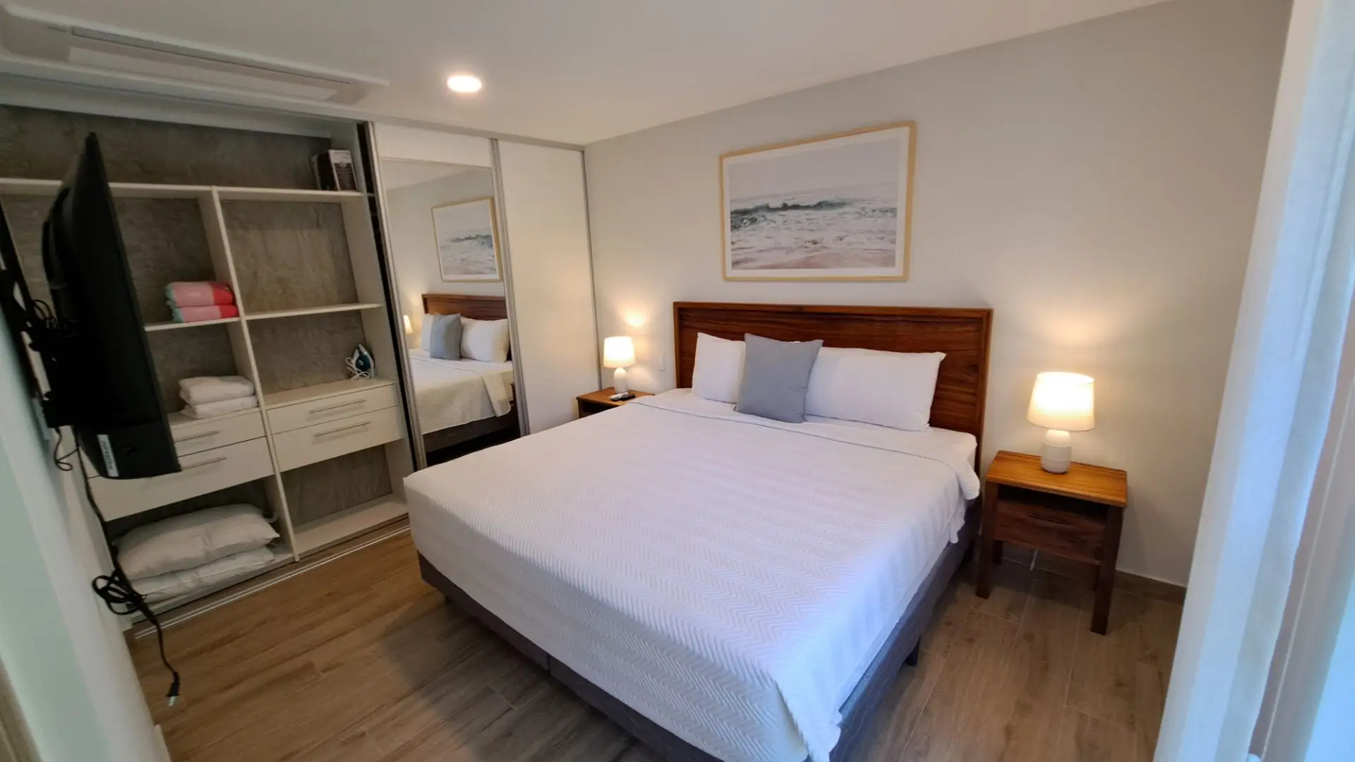 Torres del Mar 1302 New Jacó Condo: 2 Bed, Steps to Beach, Modern Design - image 13