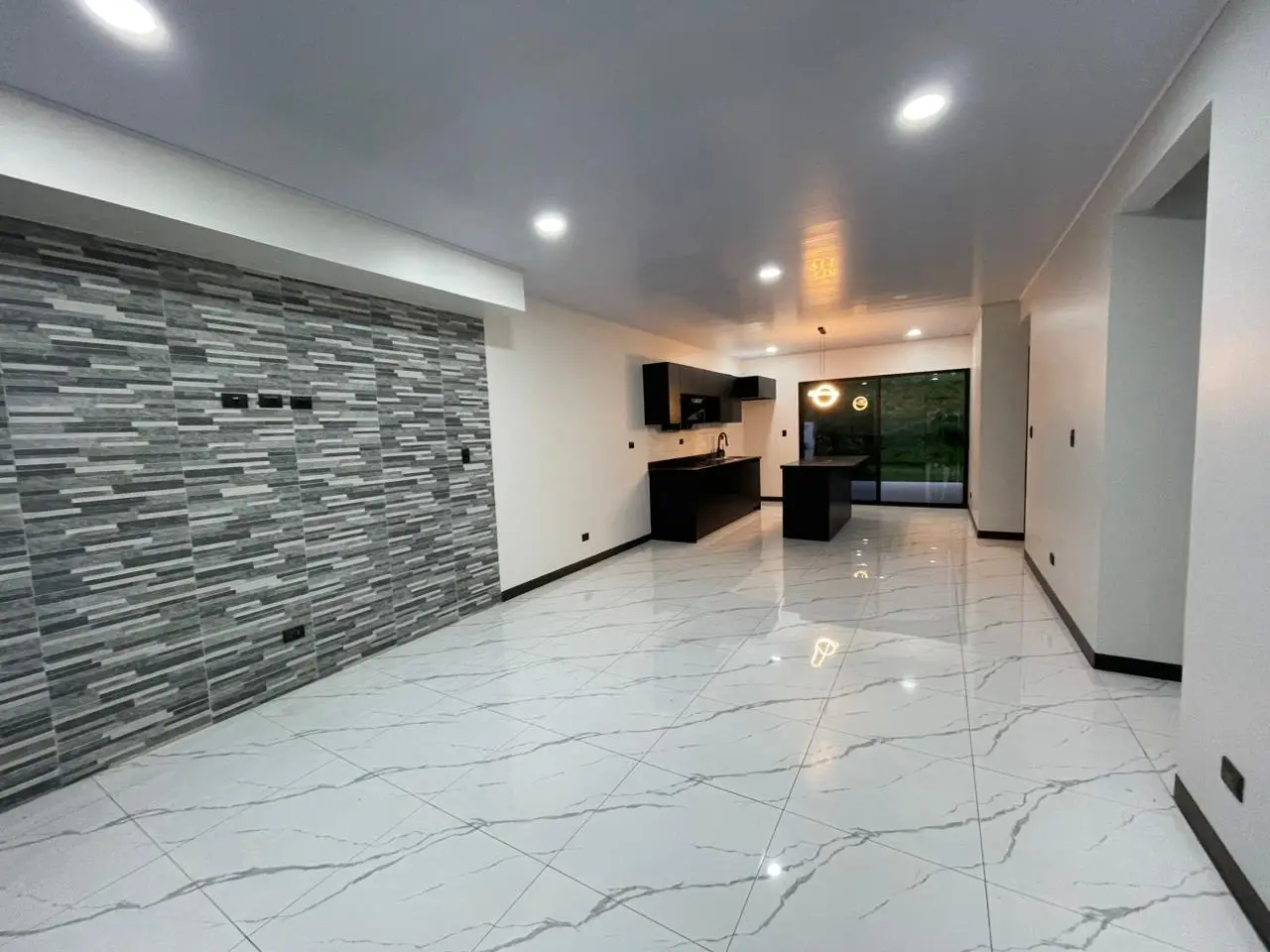 Charming 3-bedroom house in Grecia, Alajuela - USD 152,000 - image 5