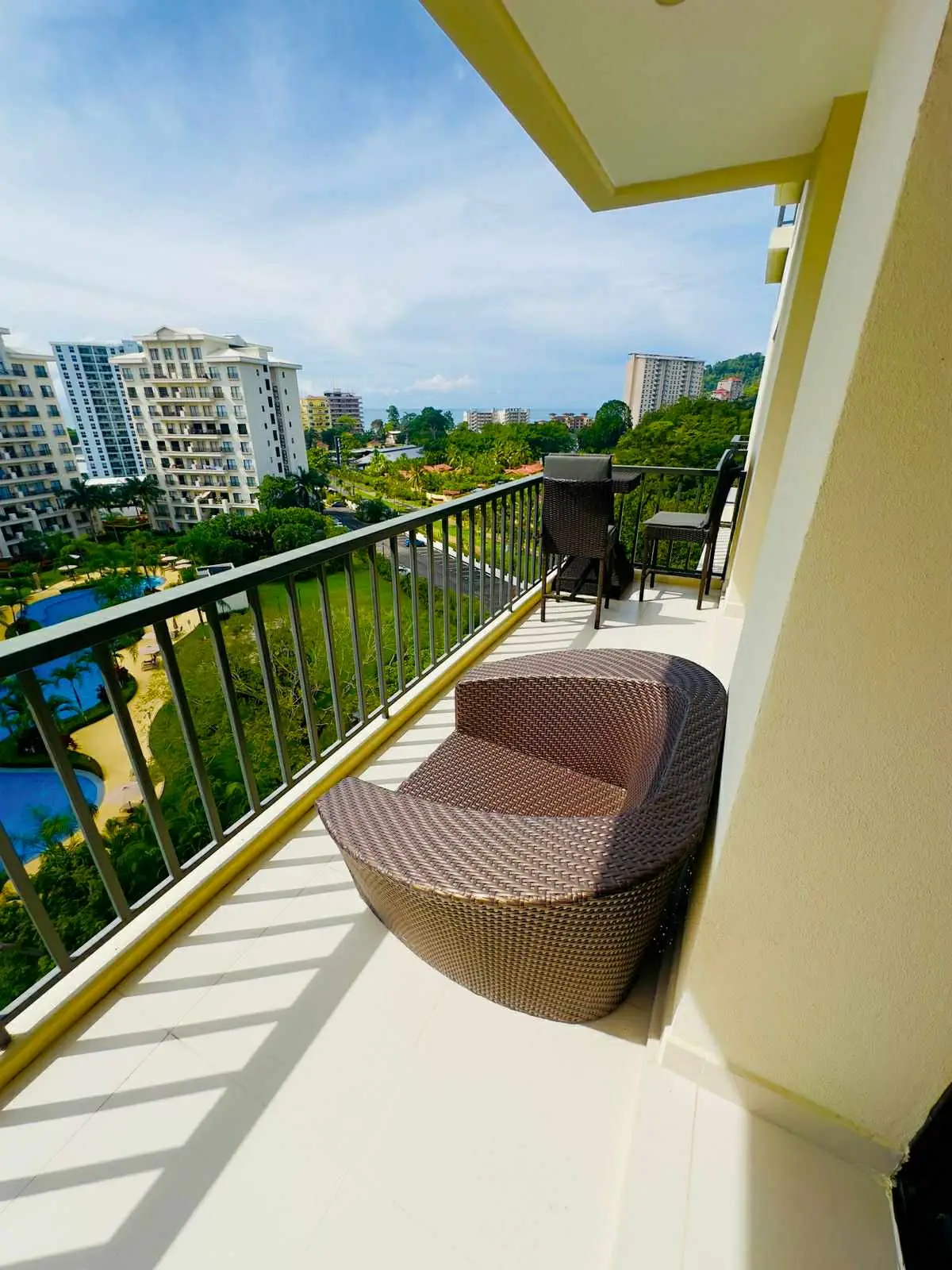 Modern 3-BR Condo in Jaco Bay Gated Community, Wake up to palm trees. End every day with a Pacific Sunset. - image 15