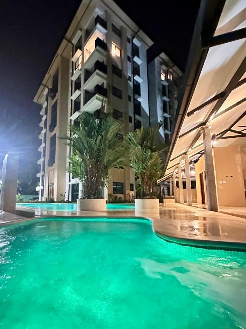 Sale / Stunning Condominium Apartmens, Jacó, Puntarenas - image 5