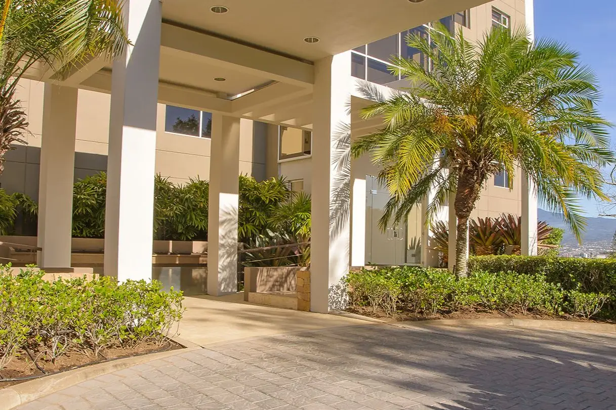 Elegant Apartment in Alta Pietra, Escazú - image 6