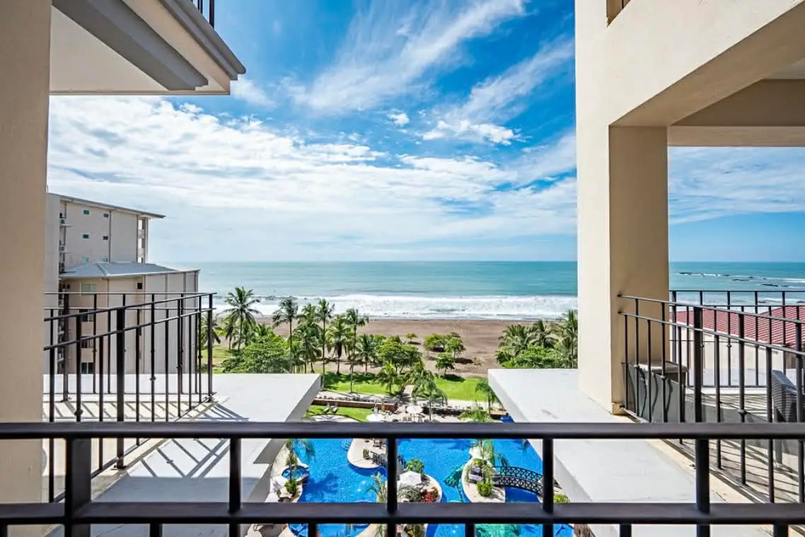 Beachfront Ocean View 1-BR Condo at Croc’s Resort & Casino – Jacó - image 5