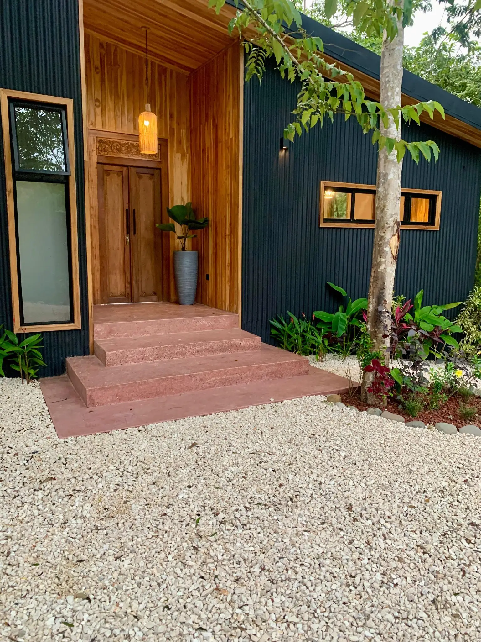 Brand New Modern 2 Bedroom Home in Santiago  Minutes from Hermosa Beach, Beautifully Designed  - image 8