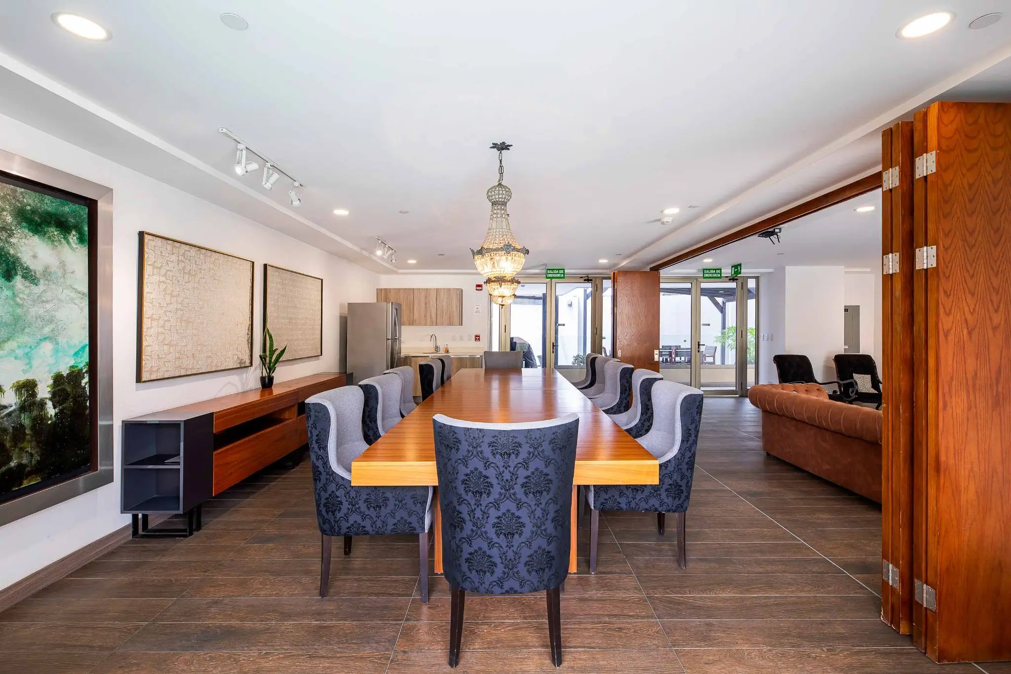 Luxury 3 bedroom Apartment in Nunciatura - image 7