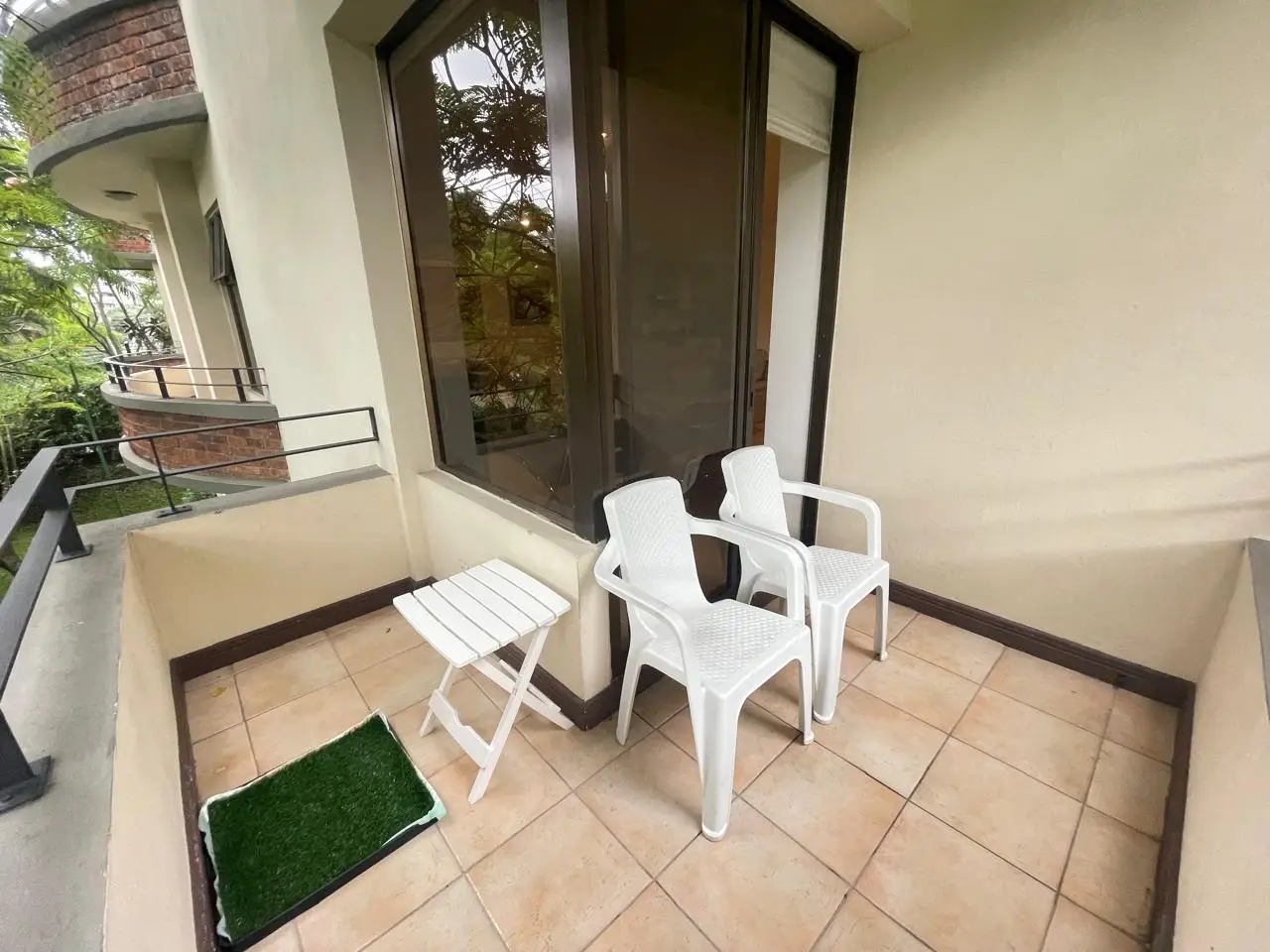 Modern 1-BR Condo for Rent in Escazu's Country Club - image 14
