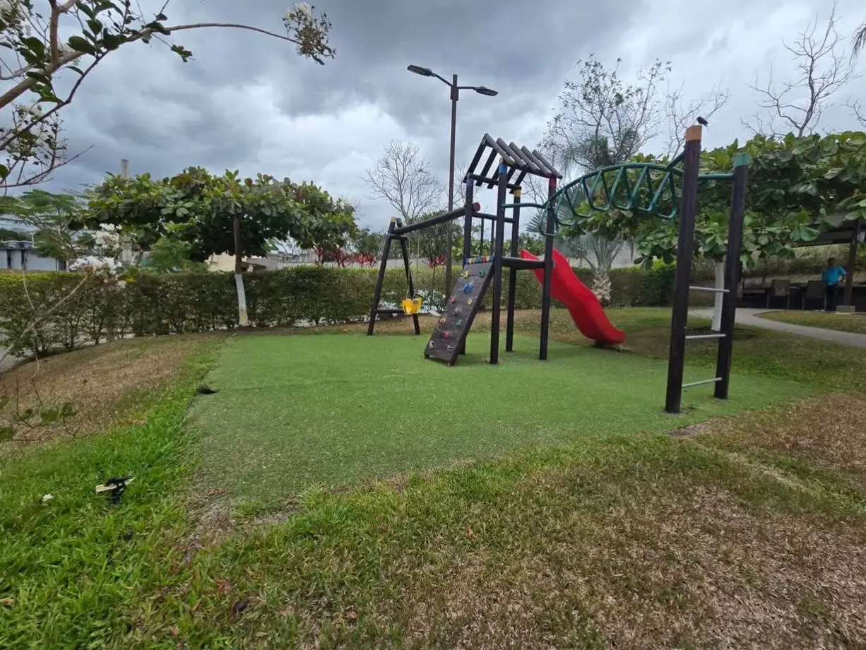 Ideal 200sqm Land Plot in Condominium Altabrisa, Grecia, Alajuela - Build Your Dream - image 8