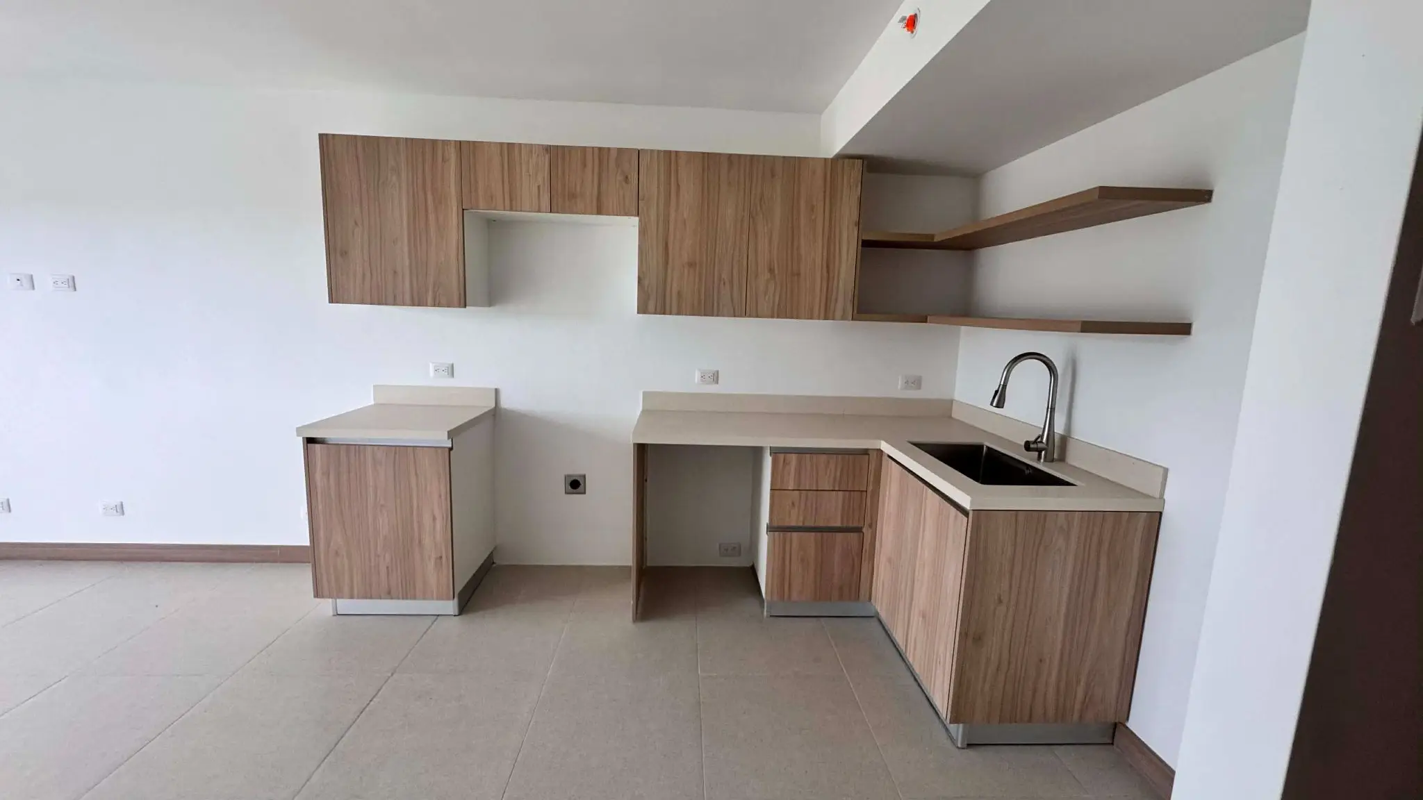 3 Bedroom Mountain View Condo | 17th Floor at Live Jacó - image 7