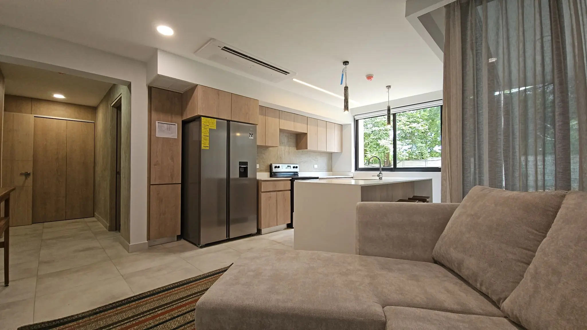 Modern 2-Bed Apartment in Jacó, Costa Rica - Perfect Coastal Living! - image 7