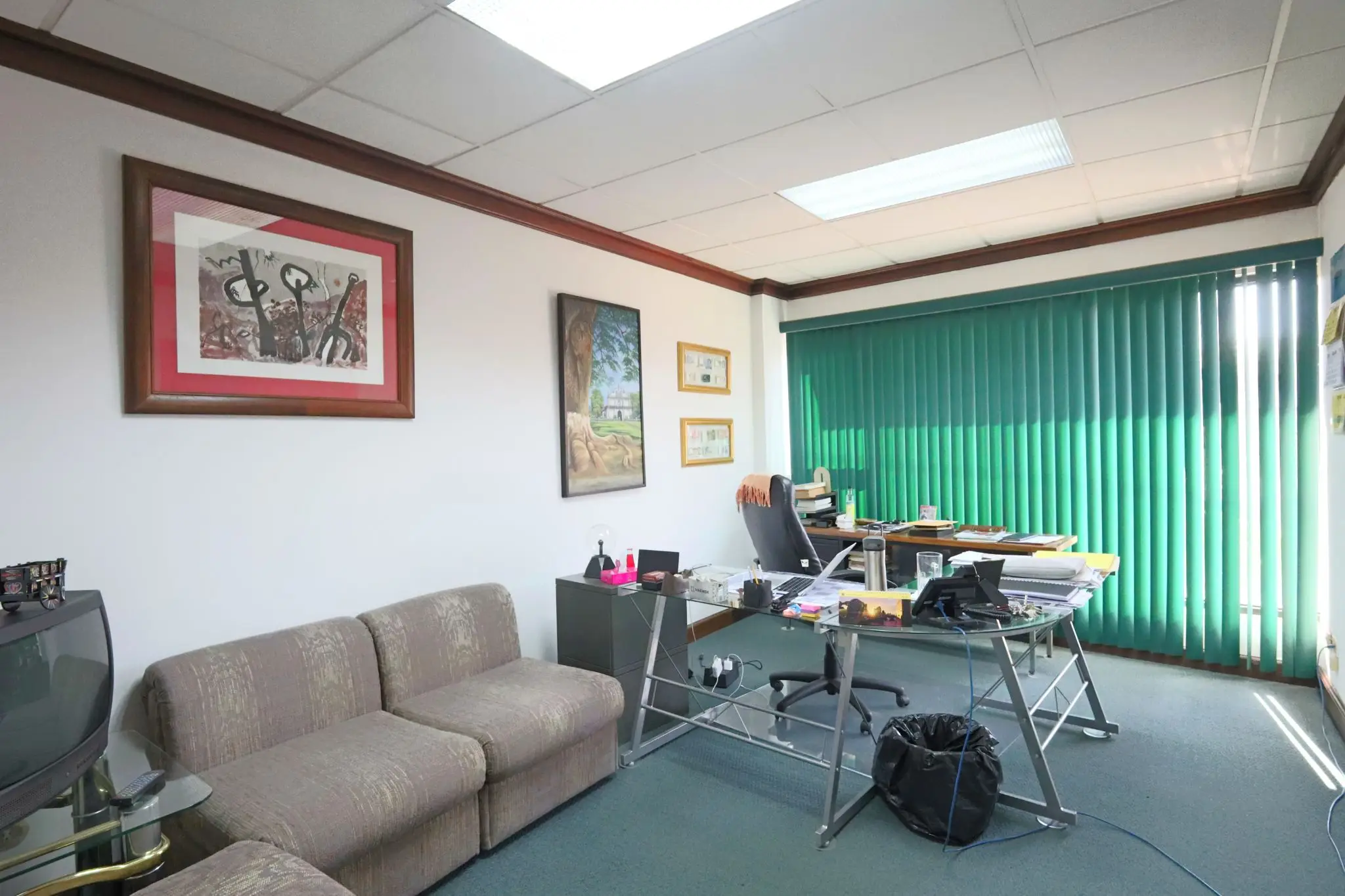 For Sale: 12-Office  Building in Prime in Los Anonos Escazú - image 4