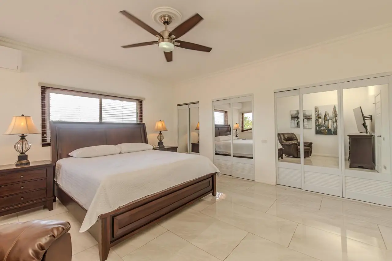 Exquisite Furnished 5-Bedroom Luxury Residence for Rent in Hacienda Los Reyes, La Guácima - image 10