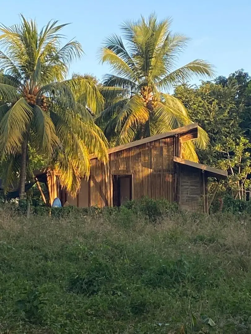 Walk to Beach 400m2 Property in Playa Hermosa   - image 12