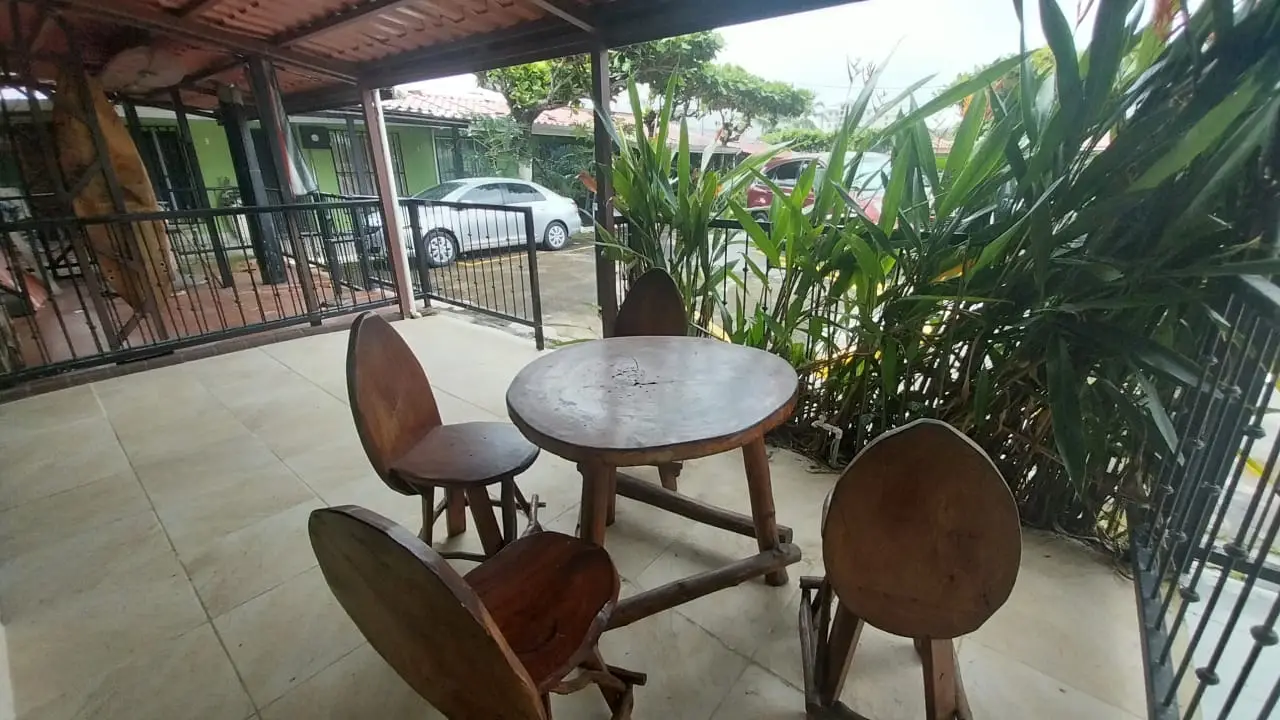 Charming 2-Bed House and (studio) in Jacó Sol, Your Costa Rican Getaway Awaits! - image 9