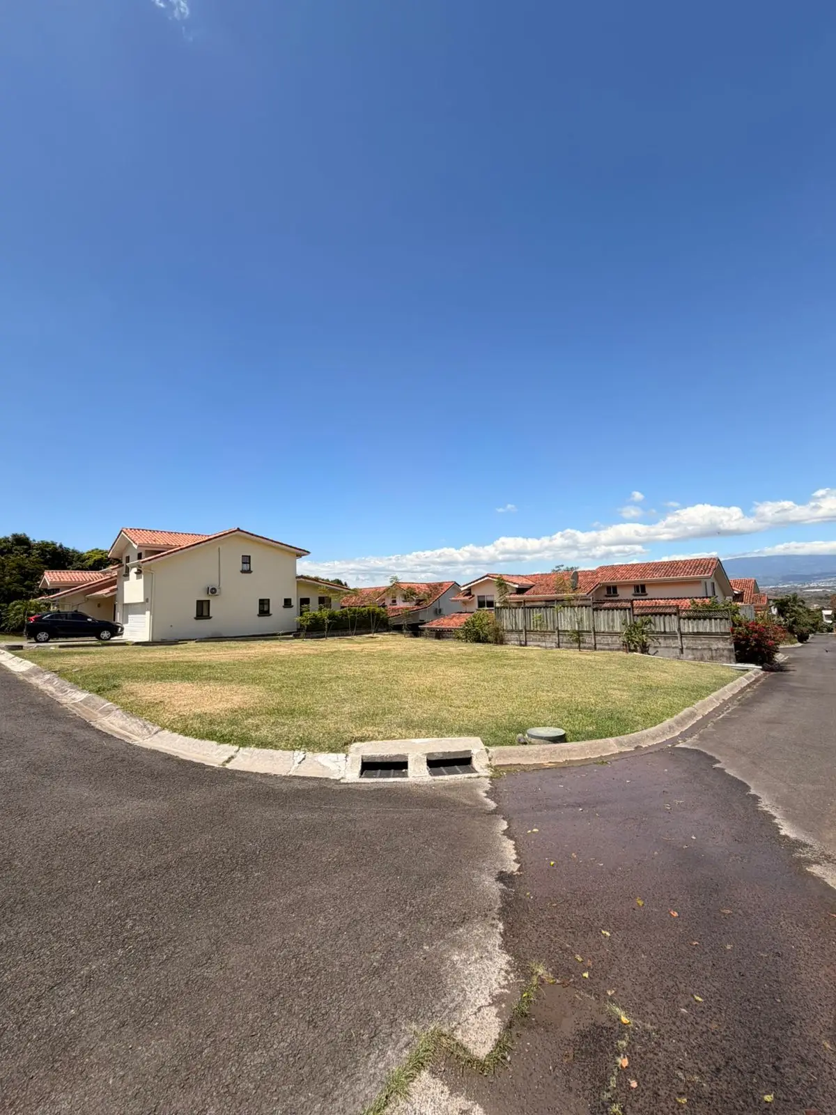 ÚLTIMO LOTE DISPONIBLE EN CONDOMINIO LAS PAMPAS – PIEDADES DE SANTA ANA - image 4