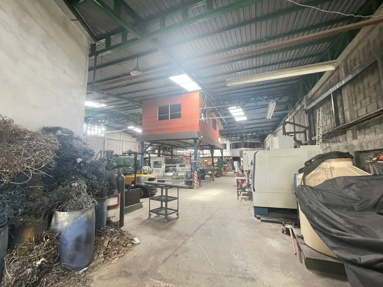 For SALE: Industrial Warehouse in Desamparados - image 3