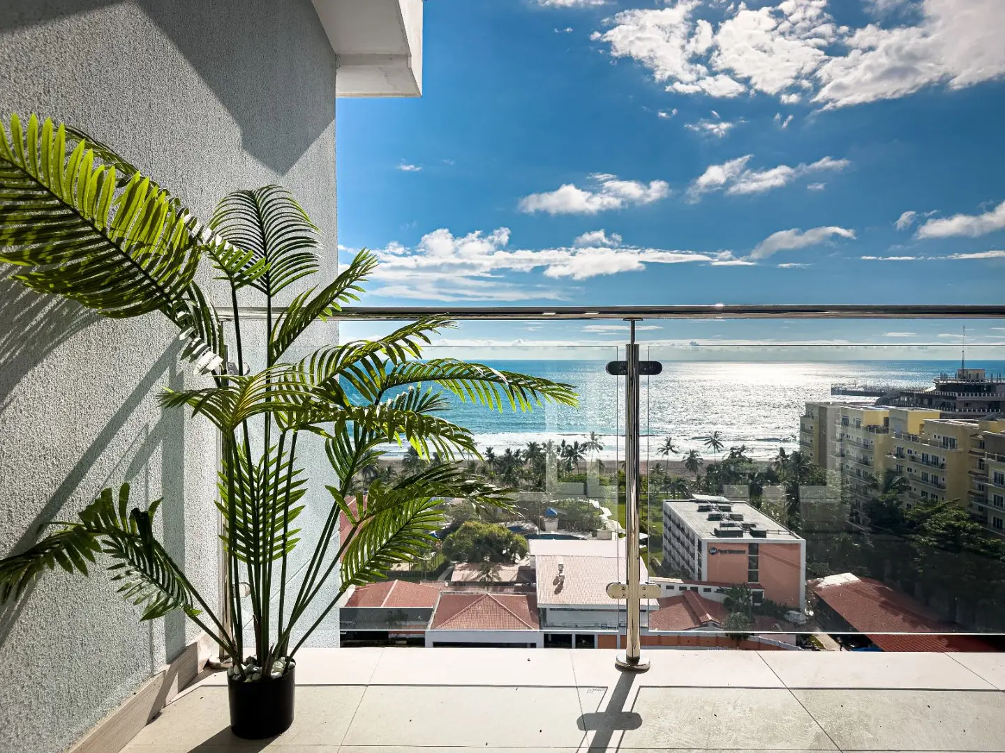 Viva Jacó Condo– Amazing Ocean View, 17th Floor - image 3