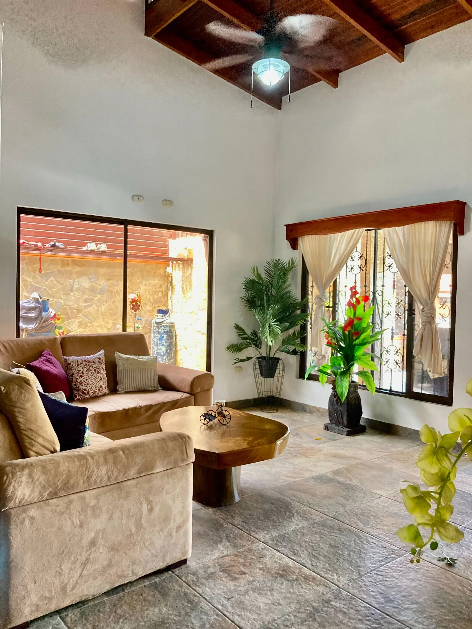 House for sale in Sol Dorado - image 4