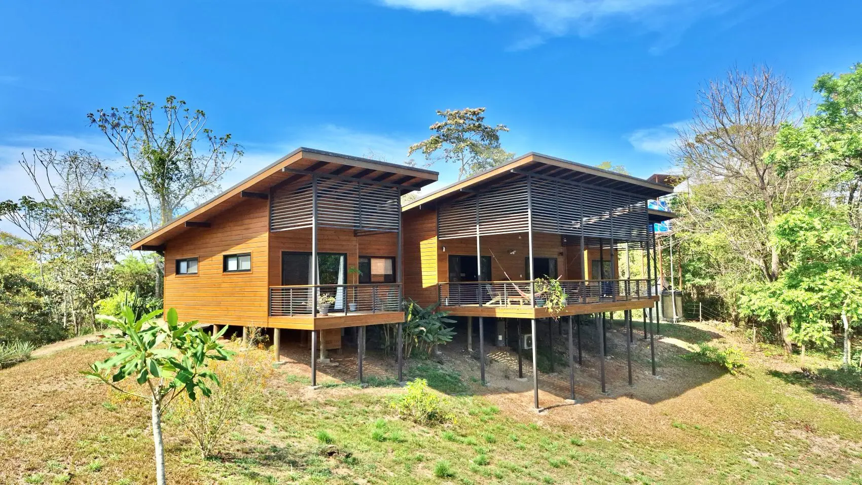 Charming Private Villa Near Santa Teresa, Montezuma & Cobano – Spacious 5000 m² Property with Expansion Potential - image 2