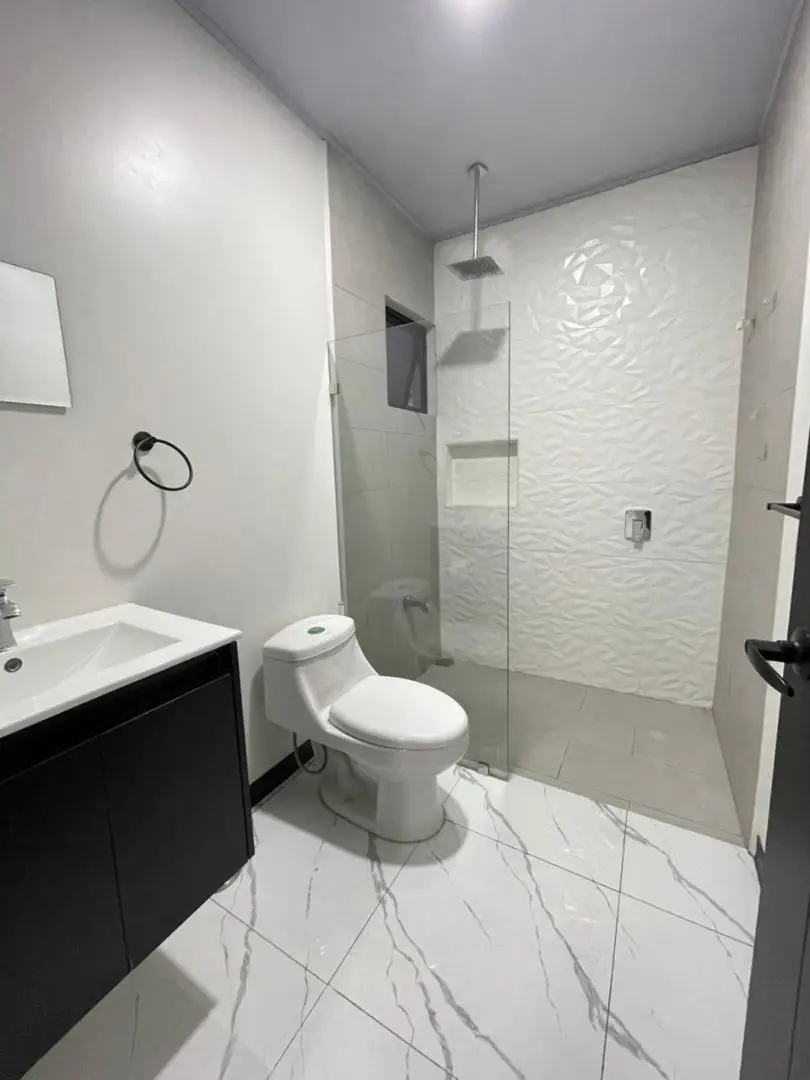 Charming 3-bedroom house in Grecia, Alajuela - USD 152,000 - image 15