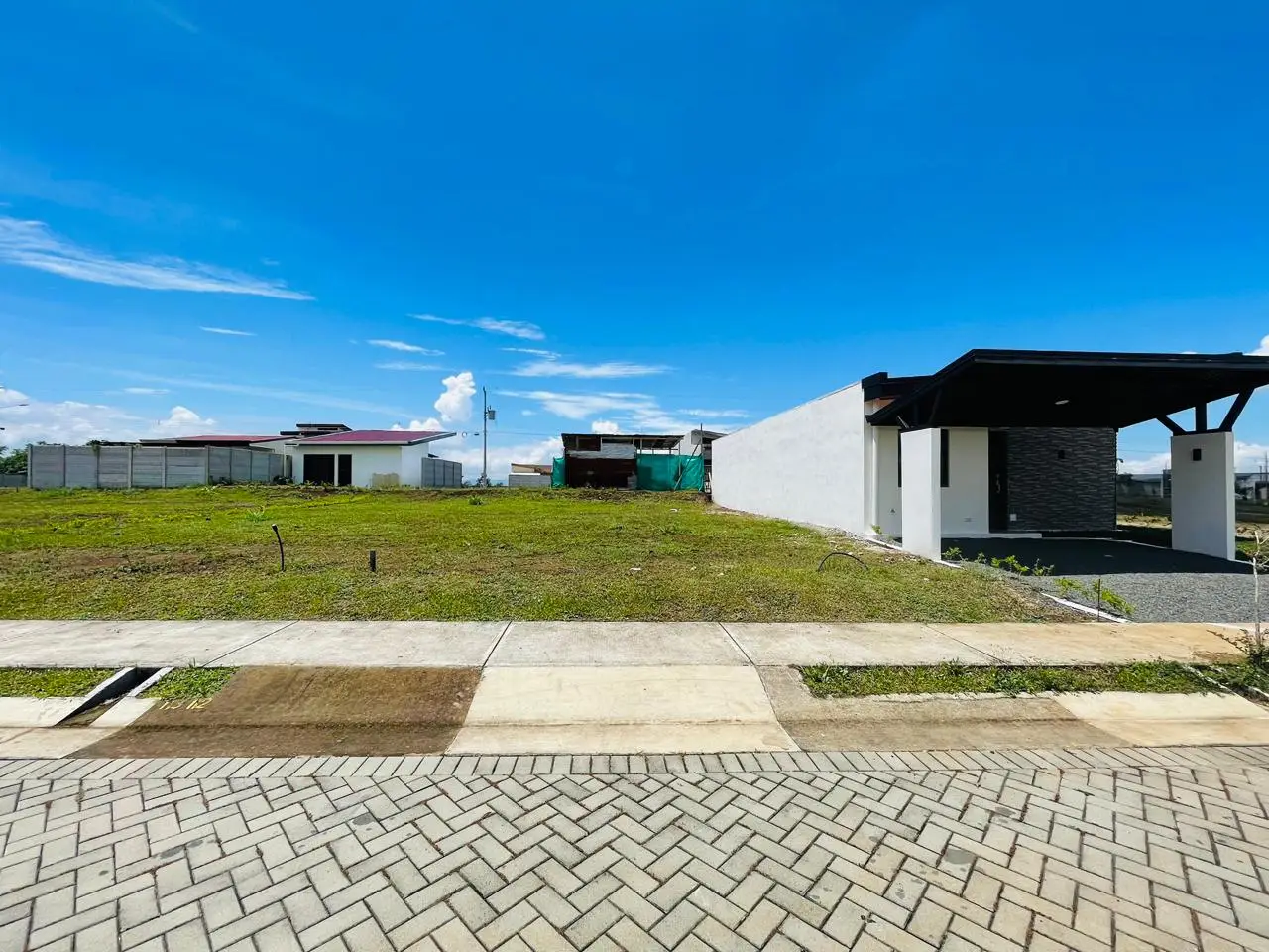 Prime Development Land in Grecia, Alajuela - 160 sqm - image 5