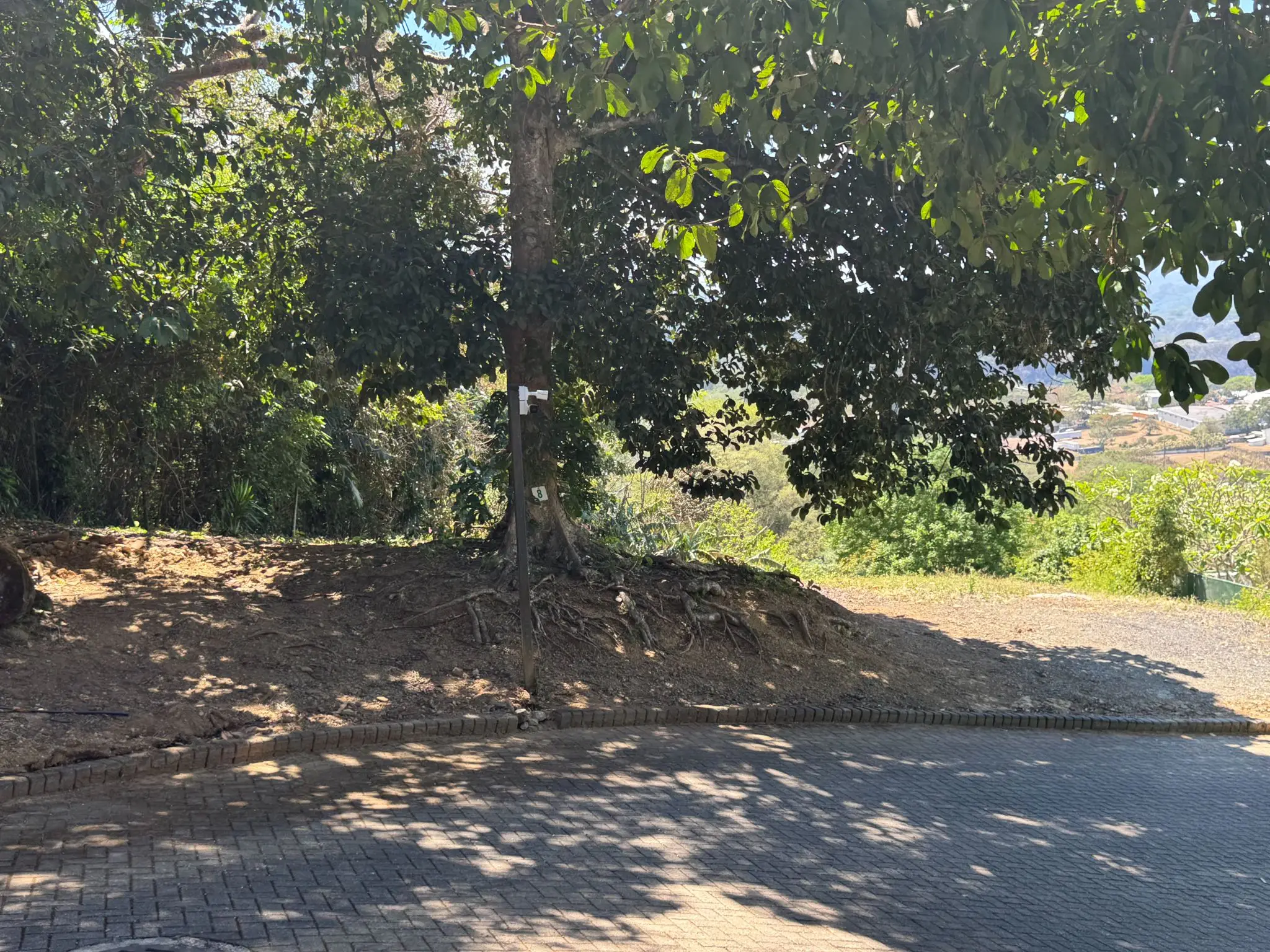 Sale / Impressive Lot in The Altamira Condominium, Ciudad Colon, San Jose  - image 6