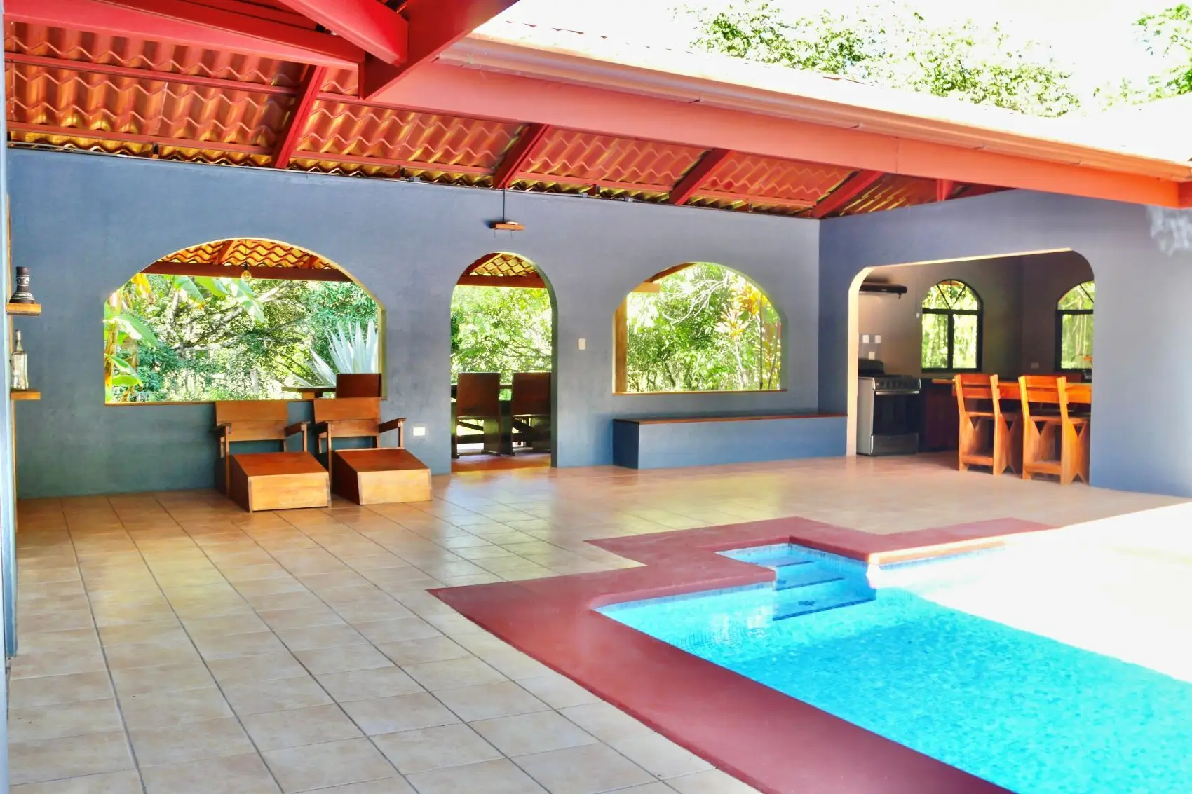 Charming 2-Bedroom Home with Pool and Pura Vida Vibes in San Isidro Santa Teresa - image 4