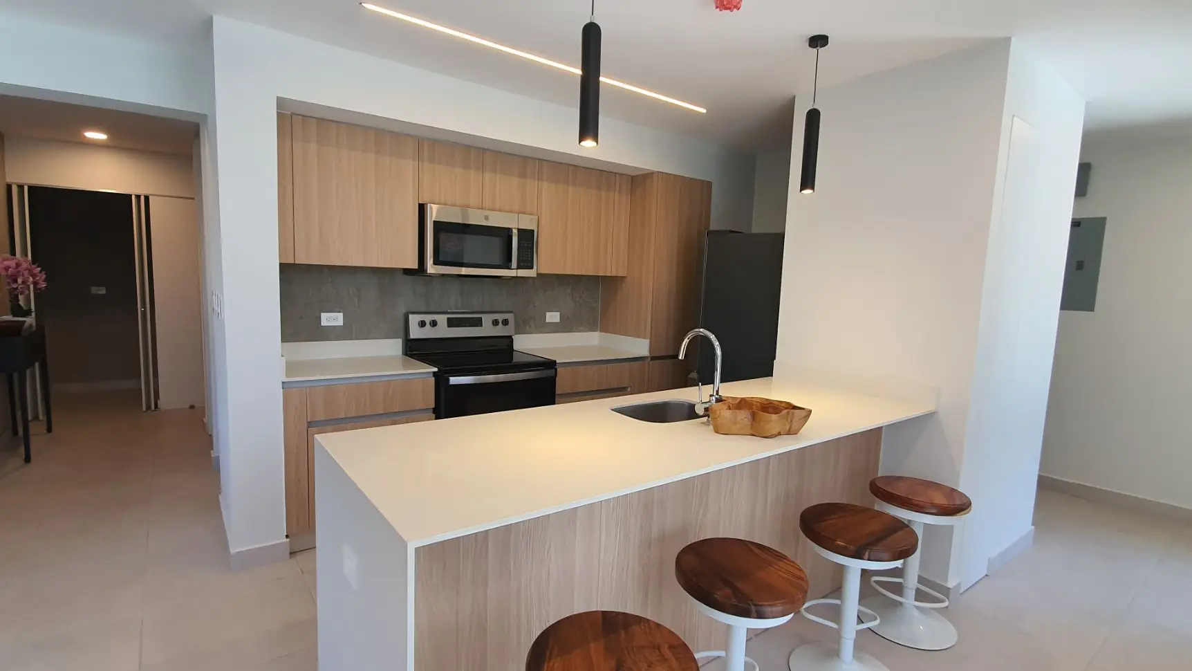 Luxury 3-Bed Condo in Jacó's Torres del Mar - image 10