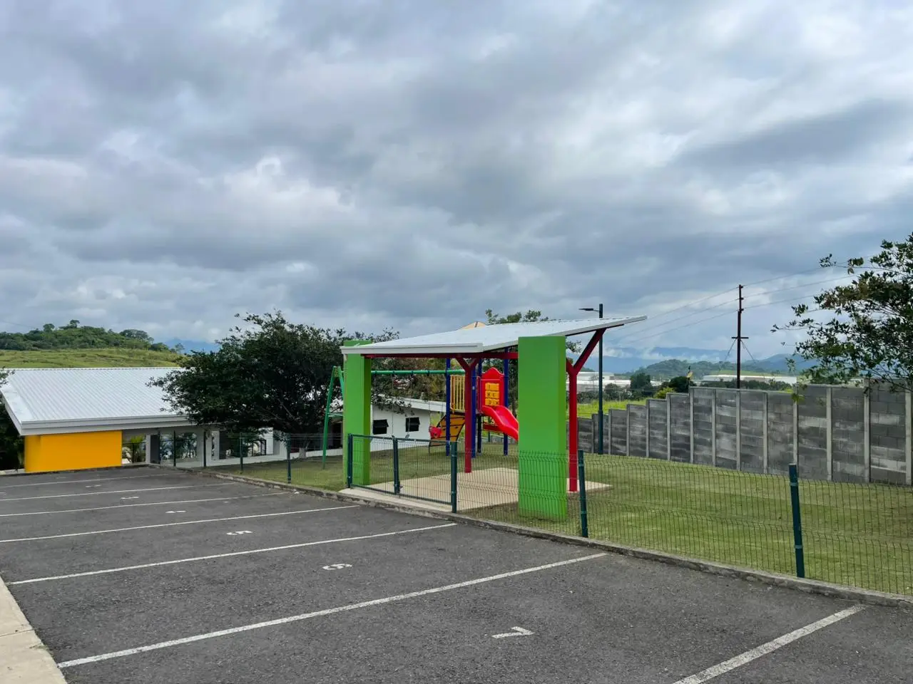 Prime 198 sqm Residential Lot for Sale in Tacares, Grecia - image 2