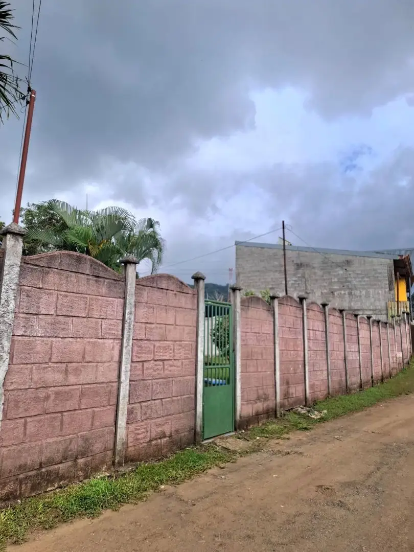 Strategically Located Home with Large Lot & Investment Potential in Herradura - image 9