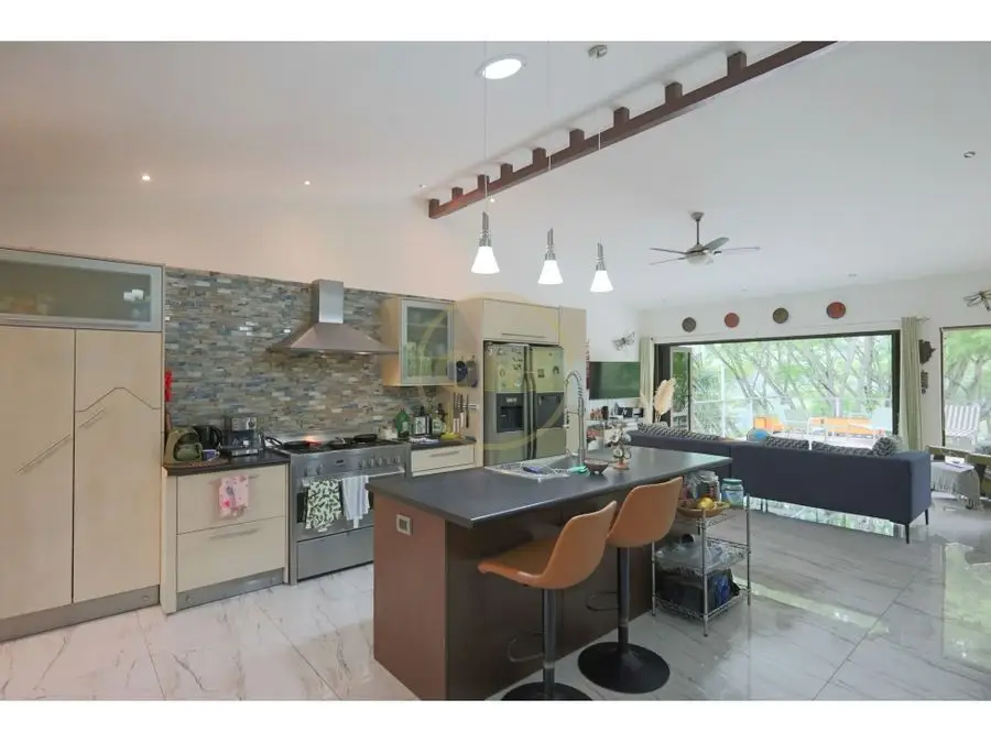 Independent House for Sale in Ciudad Colón - image 15