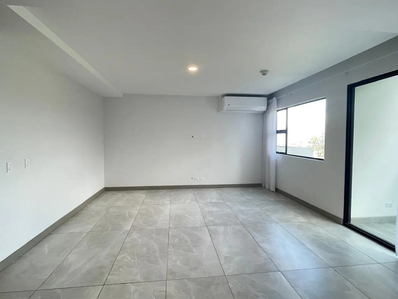 Sale – Luxury Apartment in Escazú - image 11