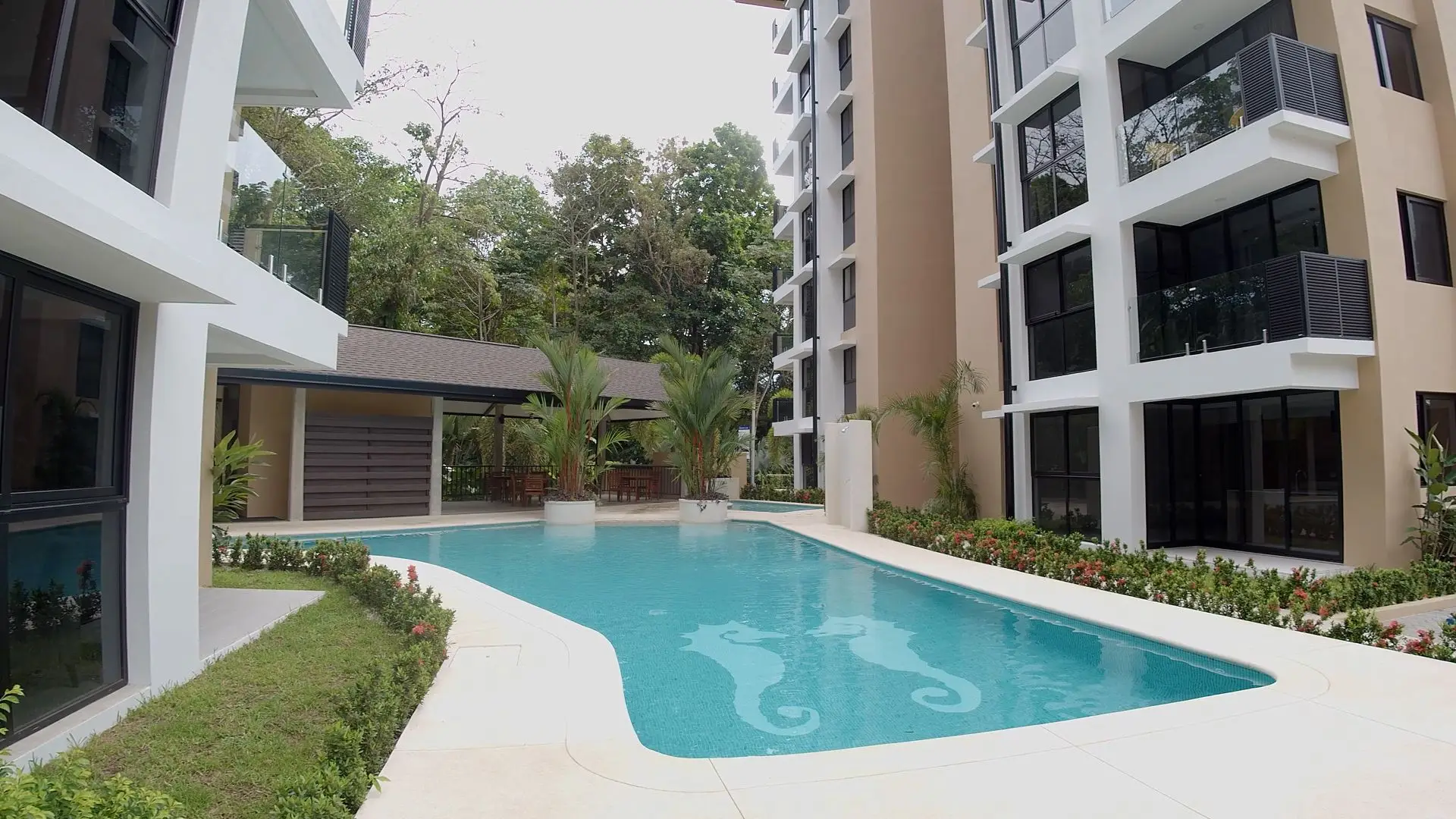 Torres del Mar - image 11