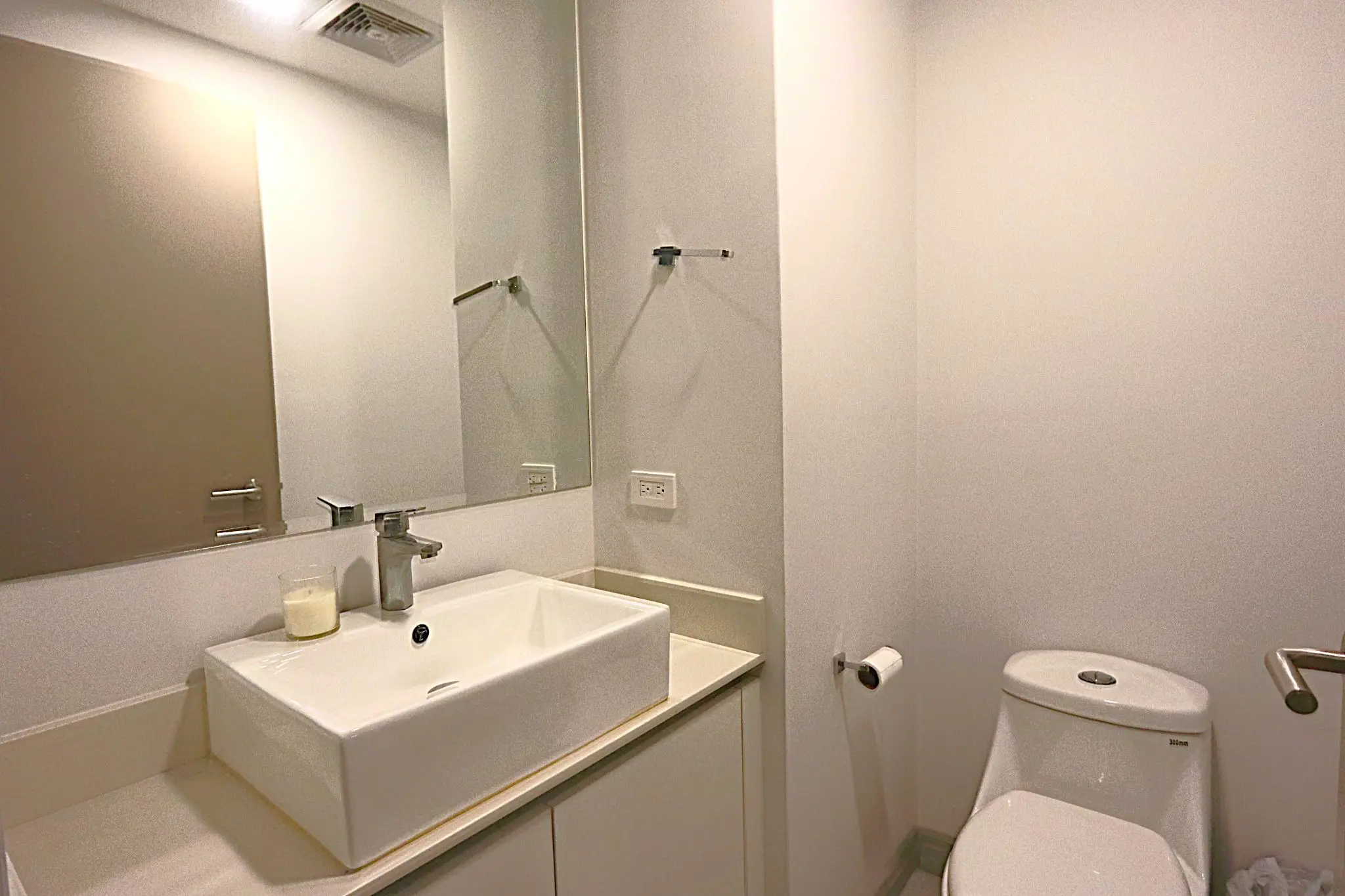  Modern Apartment with Private Garden in the Heart of Escazú - image 9