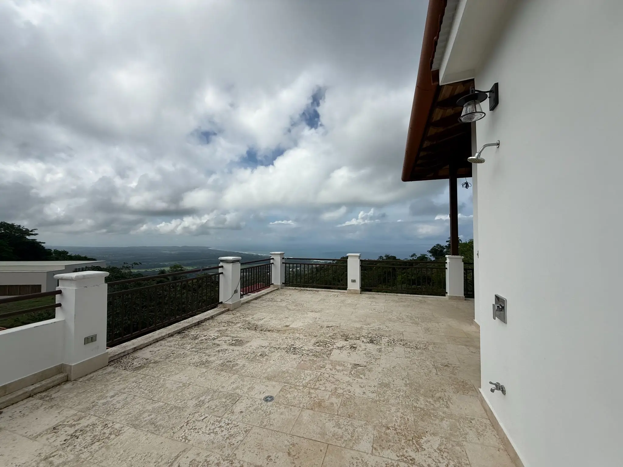Luxury Oceanview & Mountain Retreat: A Modern 5-Bedroom Haven in Jacó, Costa Rica - image 14