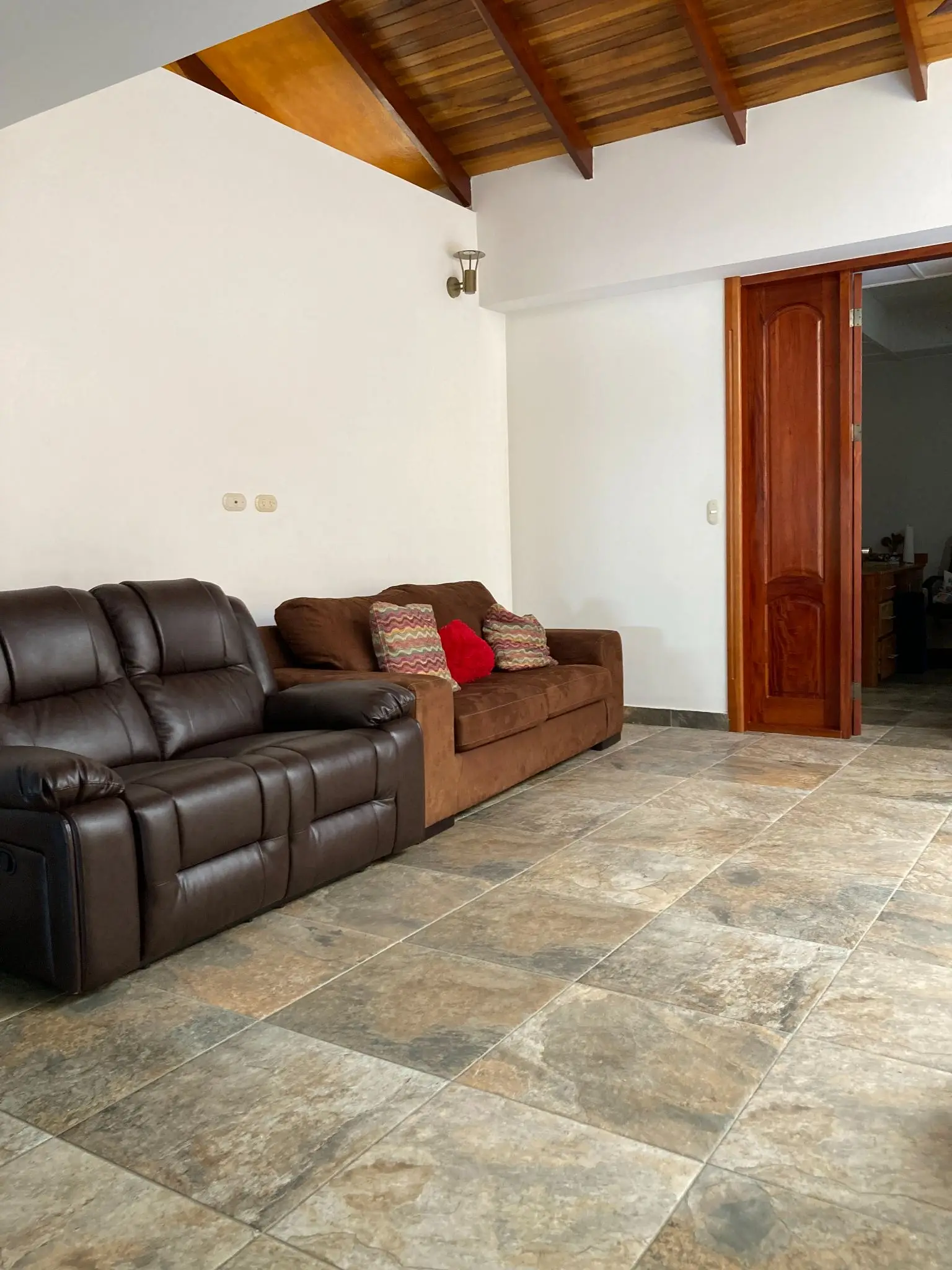 House for sale in Sol Dorado - image 12