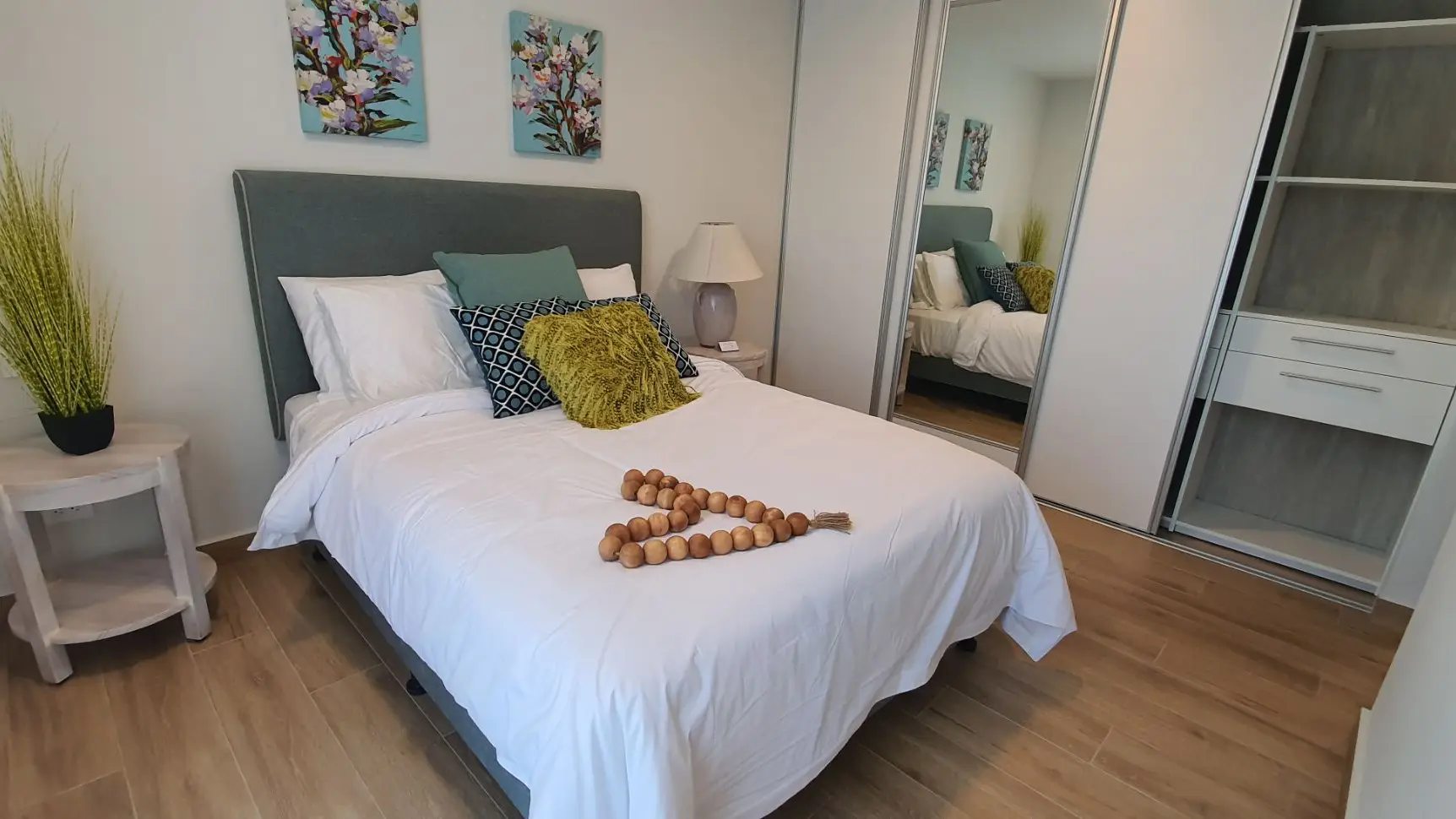 Luxury 3-Bed Condo in Jacó's Torres del Mar - image 14