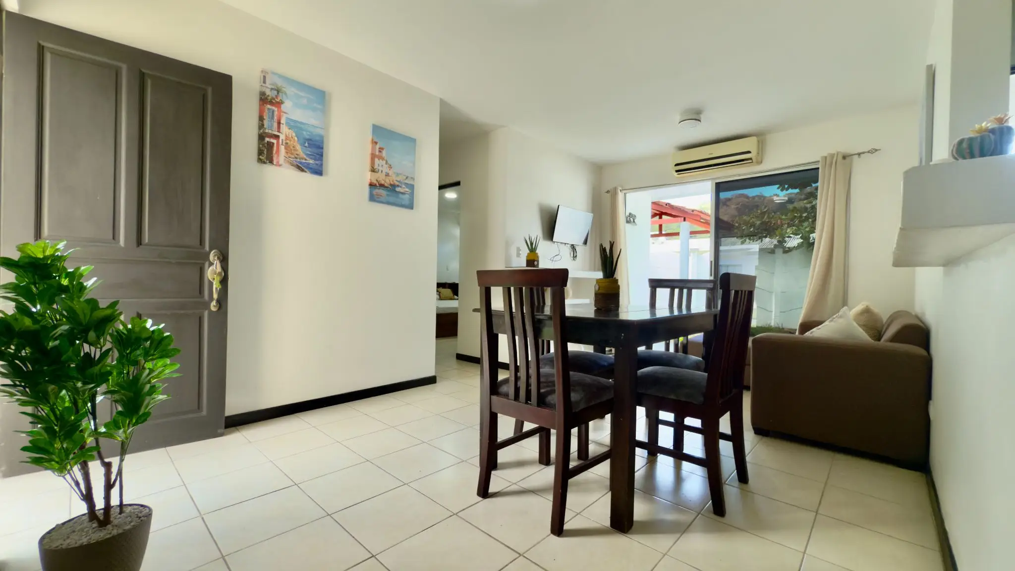 Inviting 3-Bedroom Home in Gated Herradura Community with Resort-Style Amenities - image 5