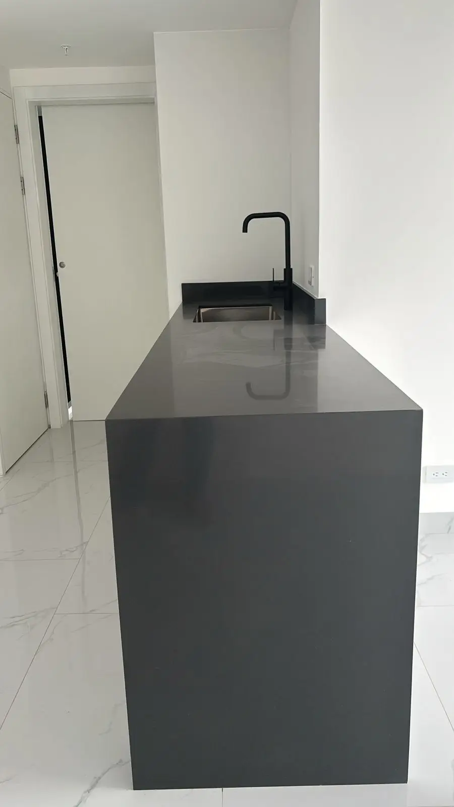 New Modern 1-Bedroom Apartment in Pavas, San José | - image 10