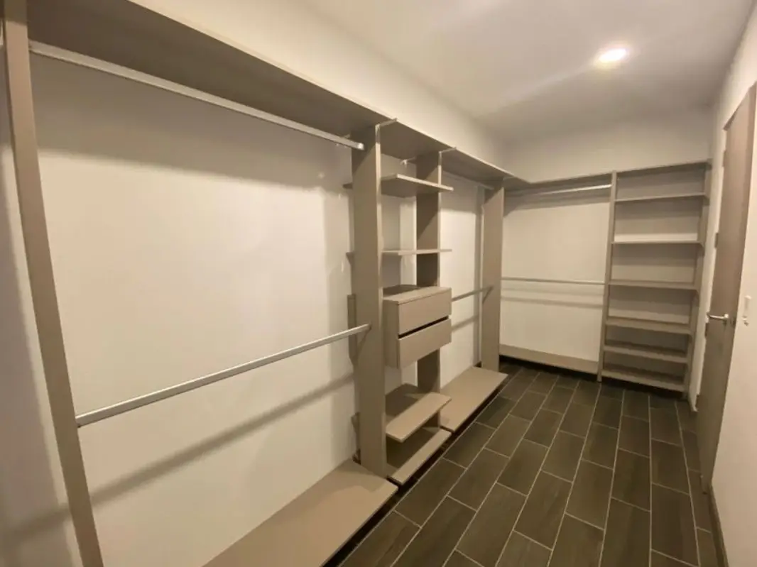 Spacious 2-BR Apartment in Prime Escazú Location - image 3