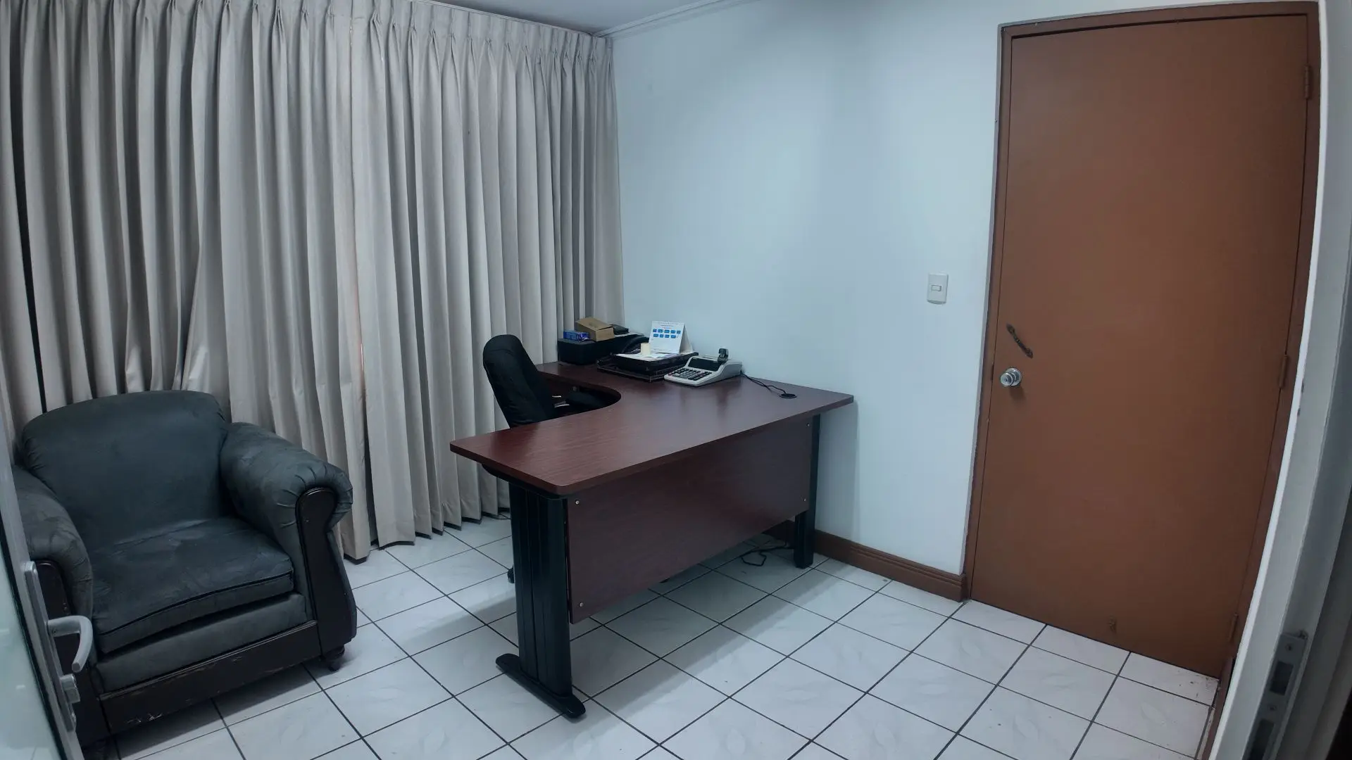 Alquiler comercial Sabana Sur  - image 2