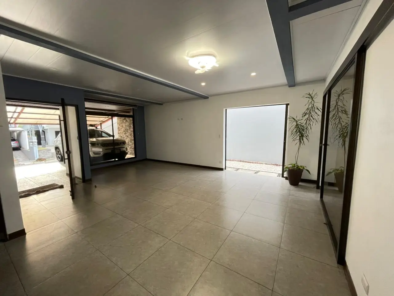 Sleek Modern 4-Bedroom House in Grecia, Alajuela with Ocean Views & Jacuzzi - image 14