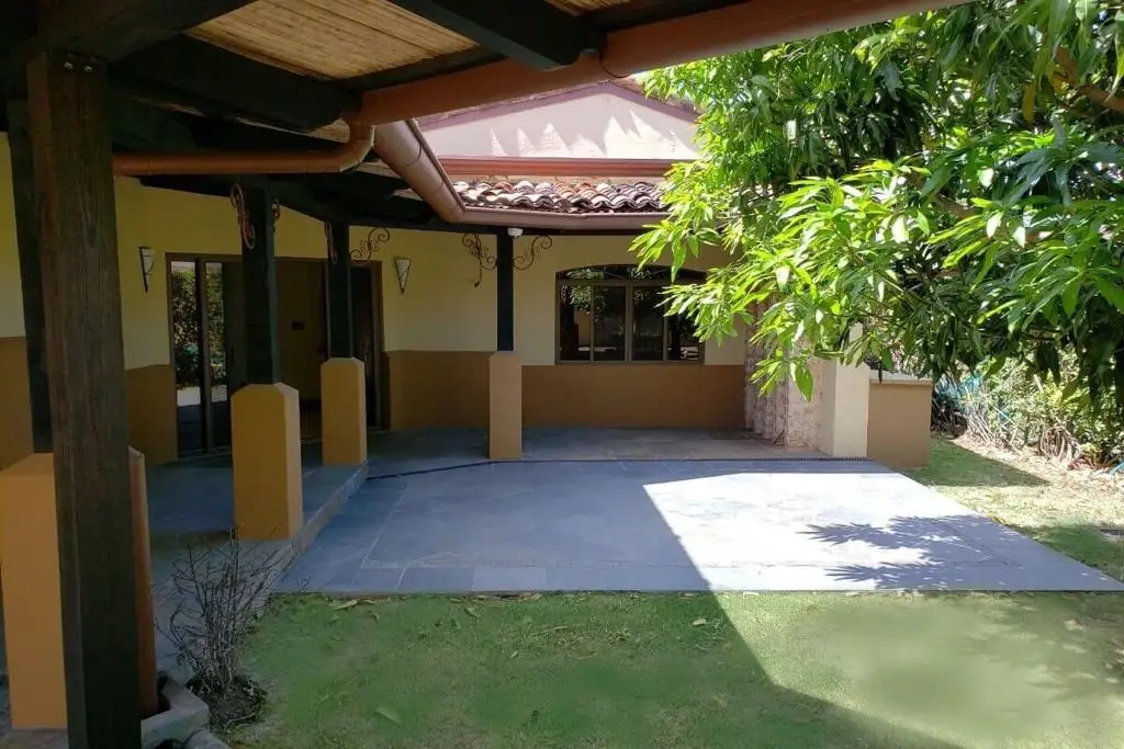 SALE / Majesty and Exclusivity in Santa Ana! Your Dream Haven Awaits - image 7