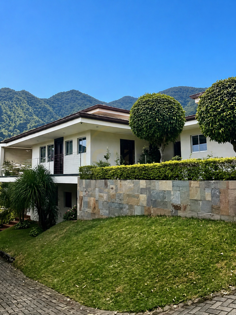Sale / Luxury Property (With Permission for Commercial Use), San Antonio, Escazu, San Jose  - image 4