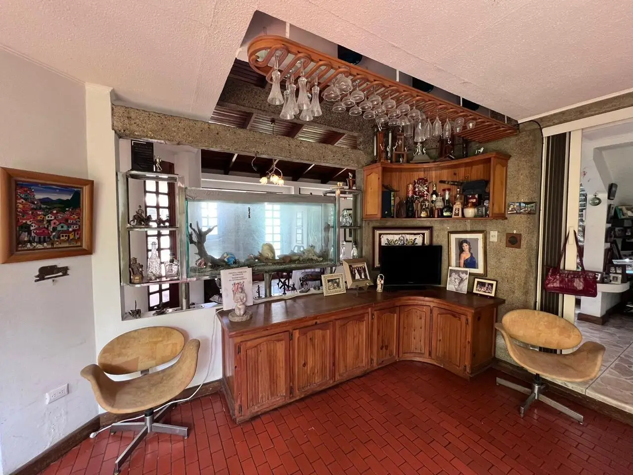 Spacious 5-Bedroom House in Rohrmoser, San José - image 5