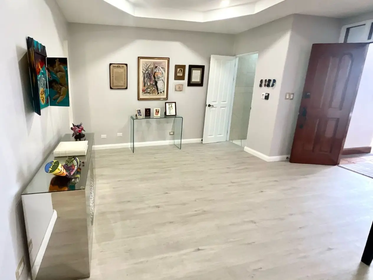 For Sale: Independent House in Trejos Montealegre – Escazú - image 3