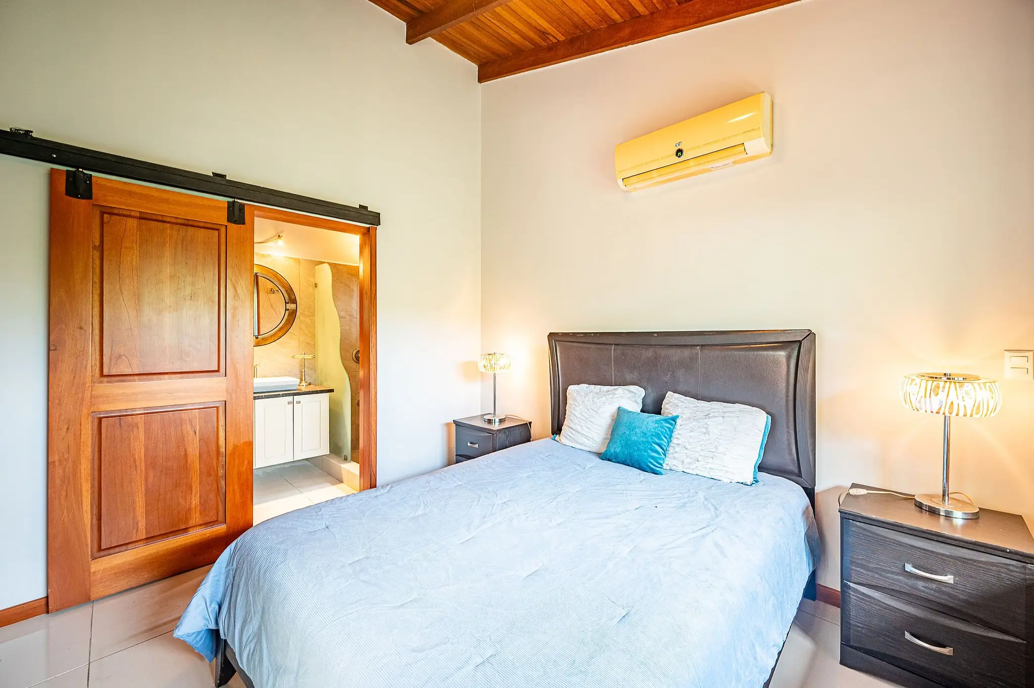 Modern Coastal Affordable 3-bedroom Home Near Los Sueños Resort - image 12