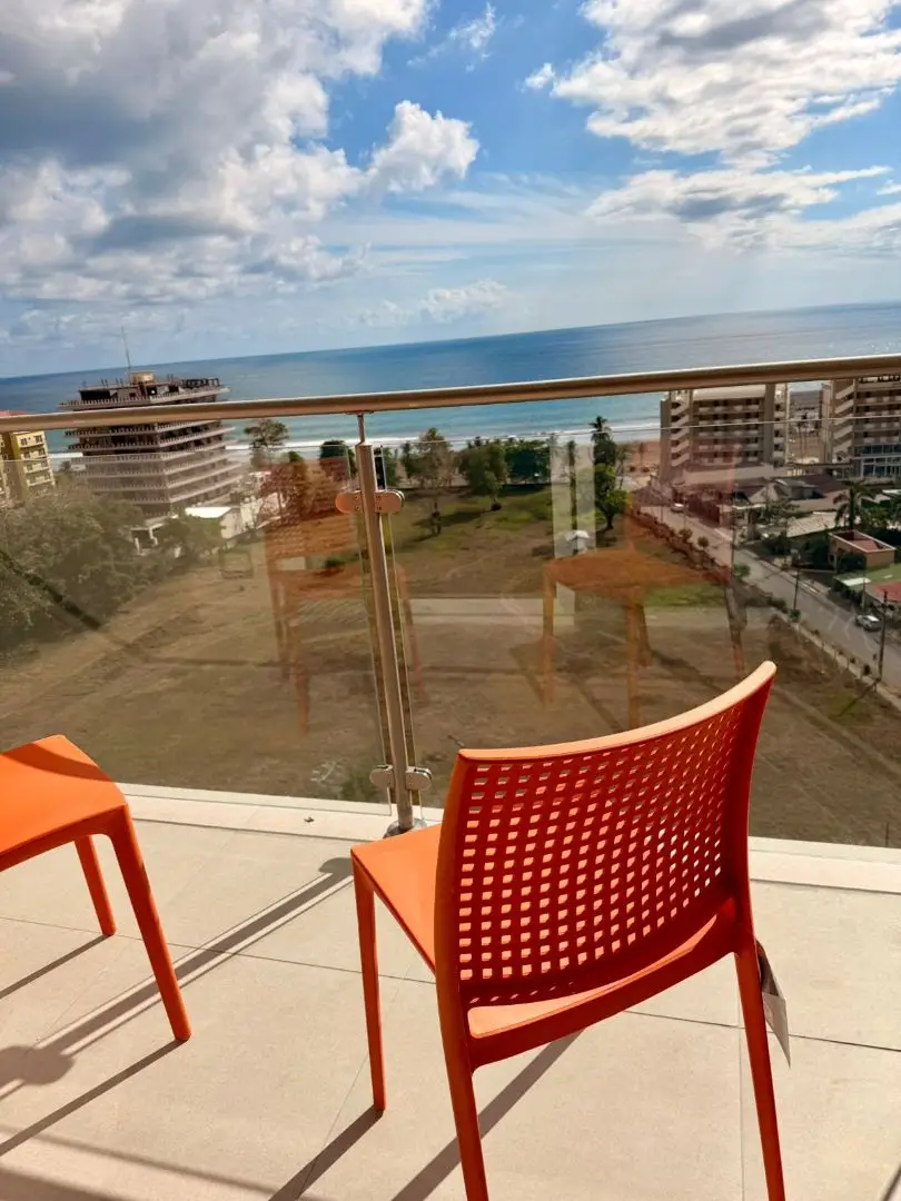 Fantastic Live Jaco 17th Floor | Panoramic Ocean Views | Fully Furnished - image 2