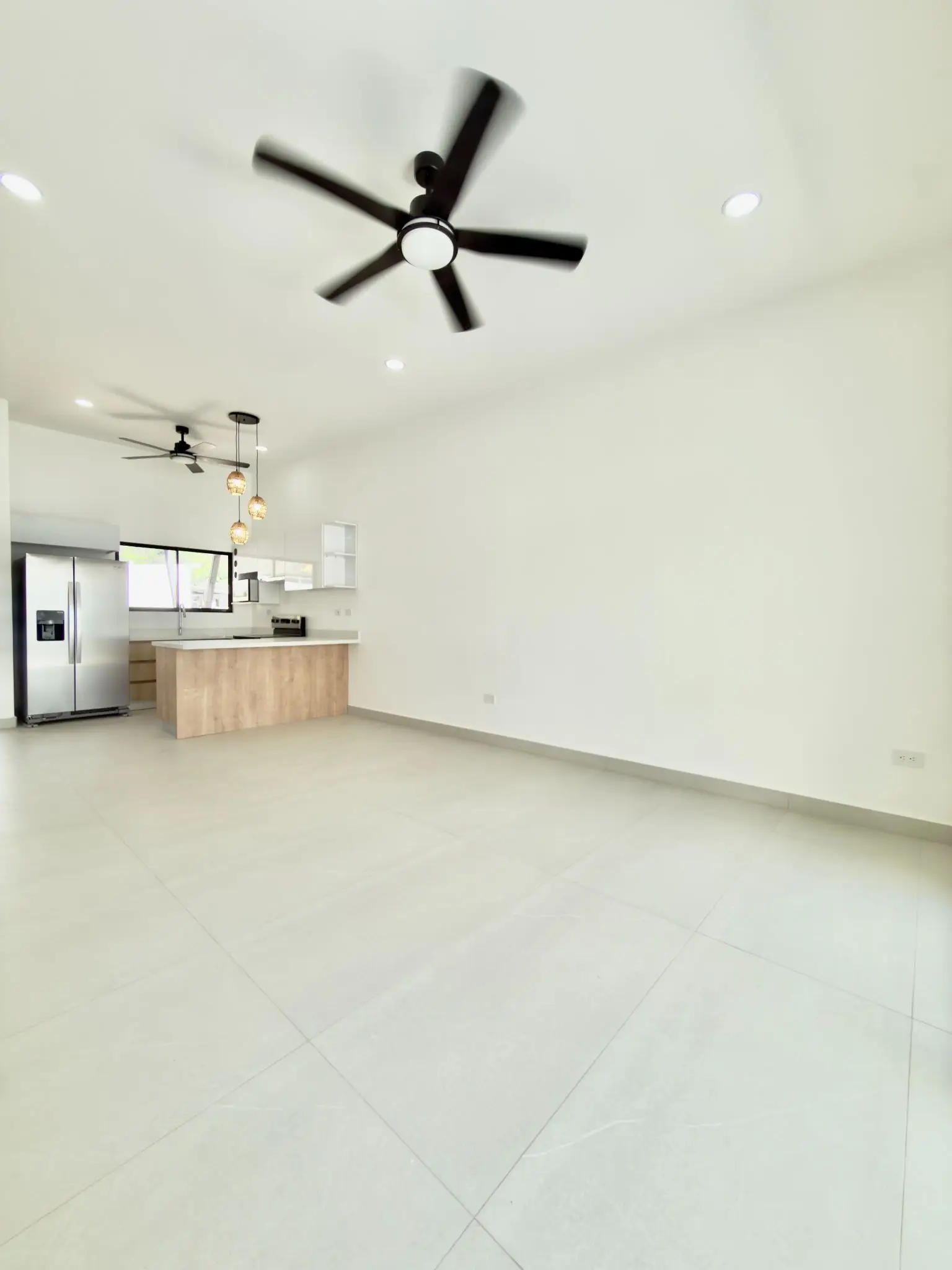 Beautiful property in the Arenas Residential Complex. - image 9