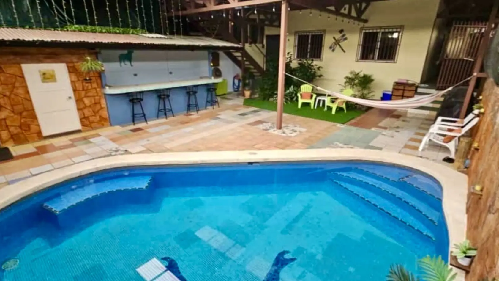 Casa en la GARITA, 4 cuartos, 4 baños y piscina - image 3