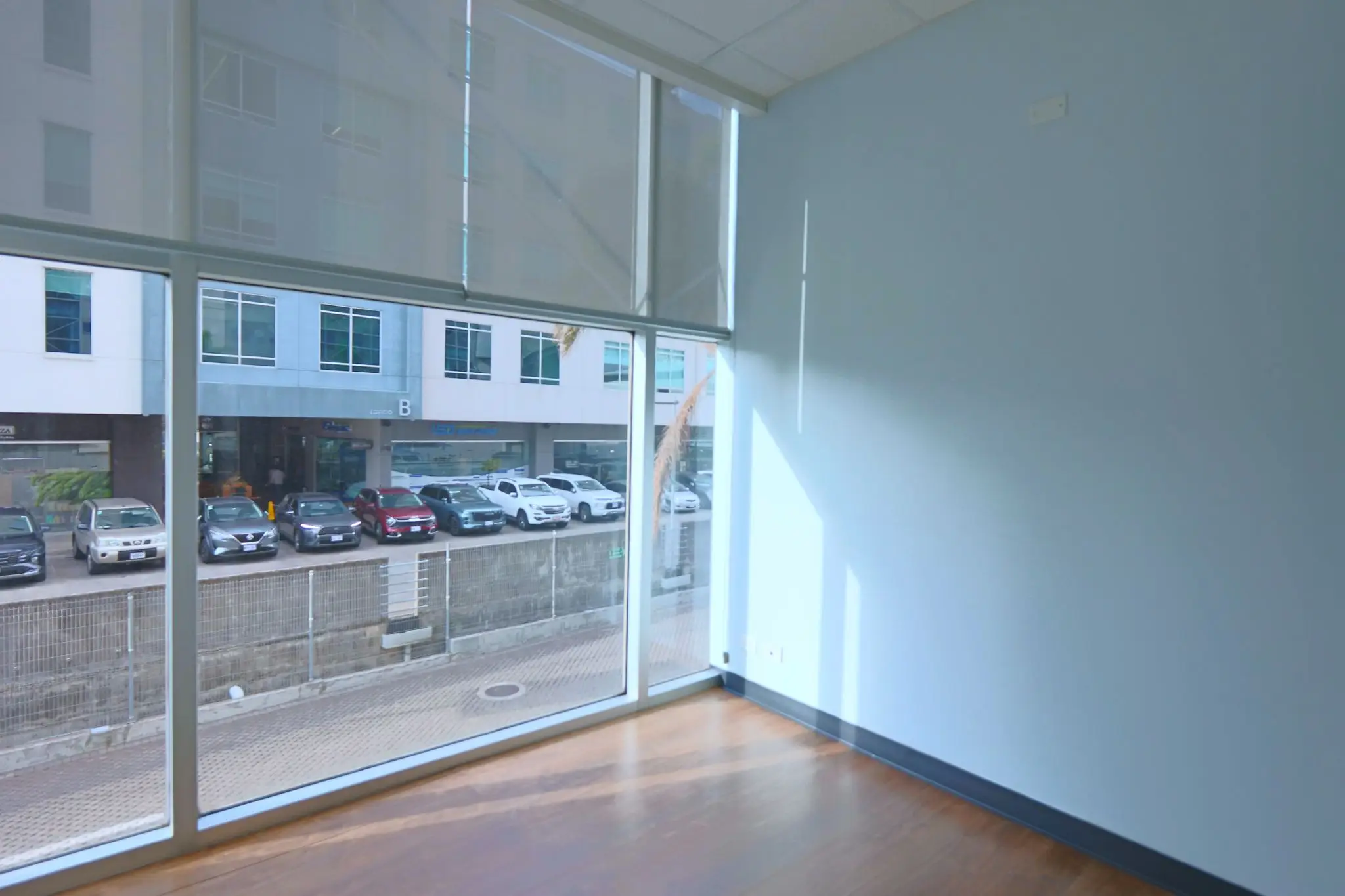 Oficina en Venta o Alquiler – Edificio Corporativo A+, Santa Ana - image 11
